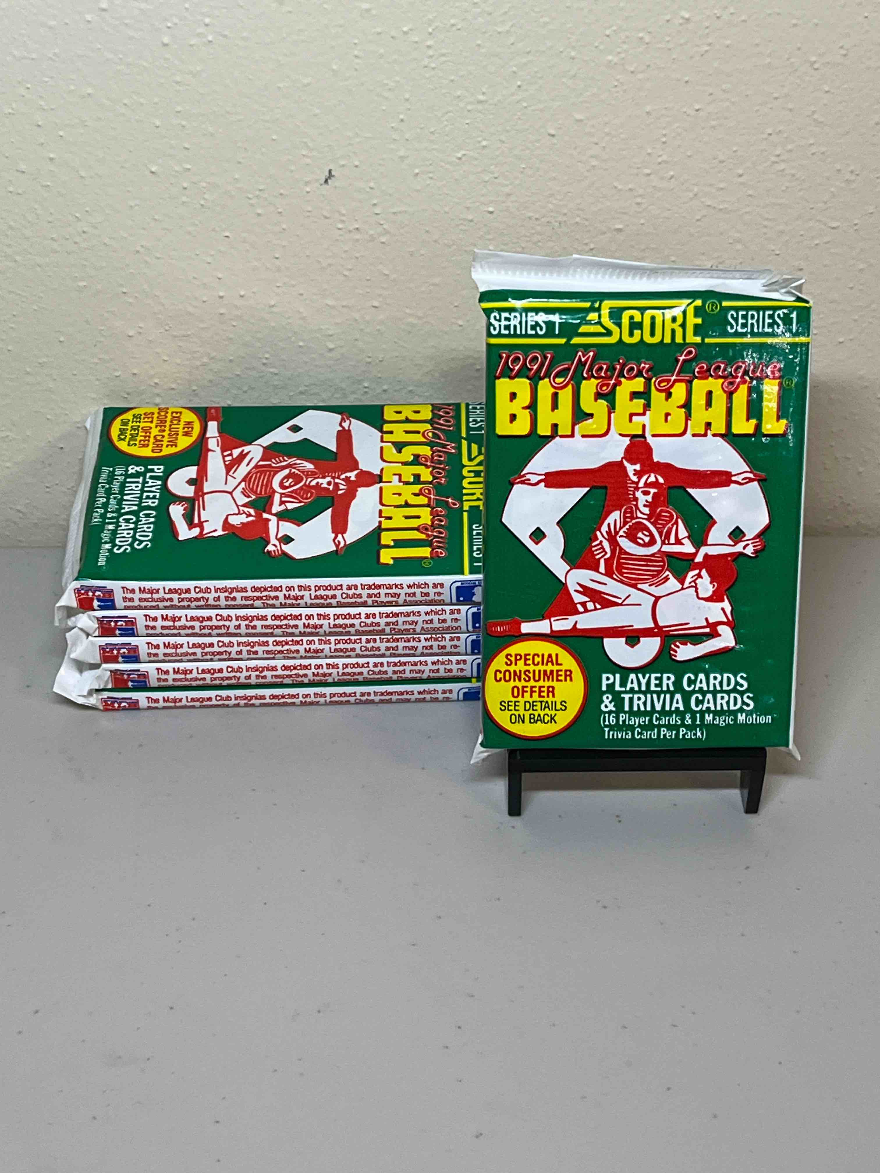 (6) Sealed 1991 Score Baseball Cards- Sealed Packs! Frank Thomas and Deion Sanders second year cards! Possible Ken Griffey Jr. Dream Team and All-Star Insert Subsets!