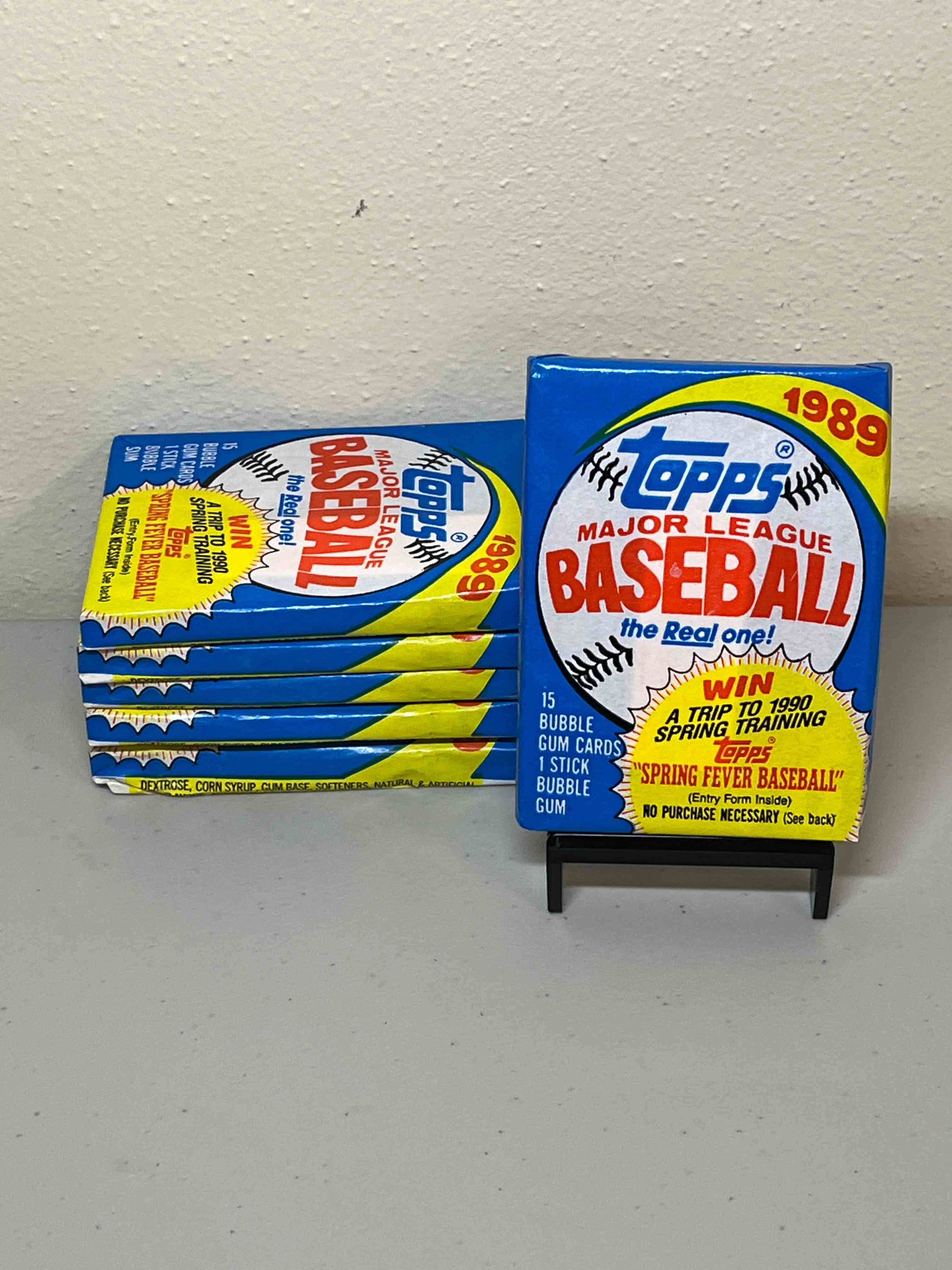 (6) Sealed 1989 Topps Baseball Cards- Sealed Packs! Look for your favorite stars from the 80’s! Barry Bonds, Mark McGwire, Nolan Ryan, Bo Jackson and More!!