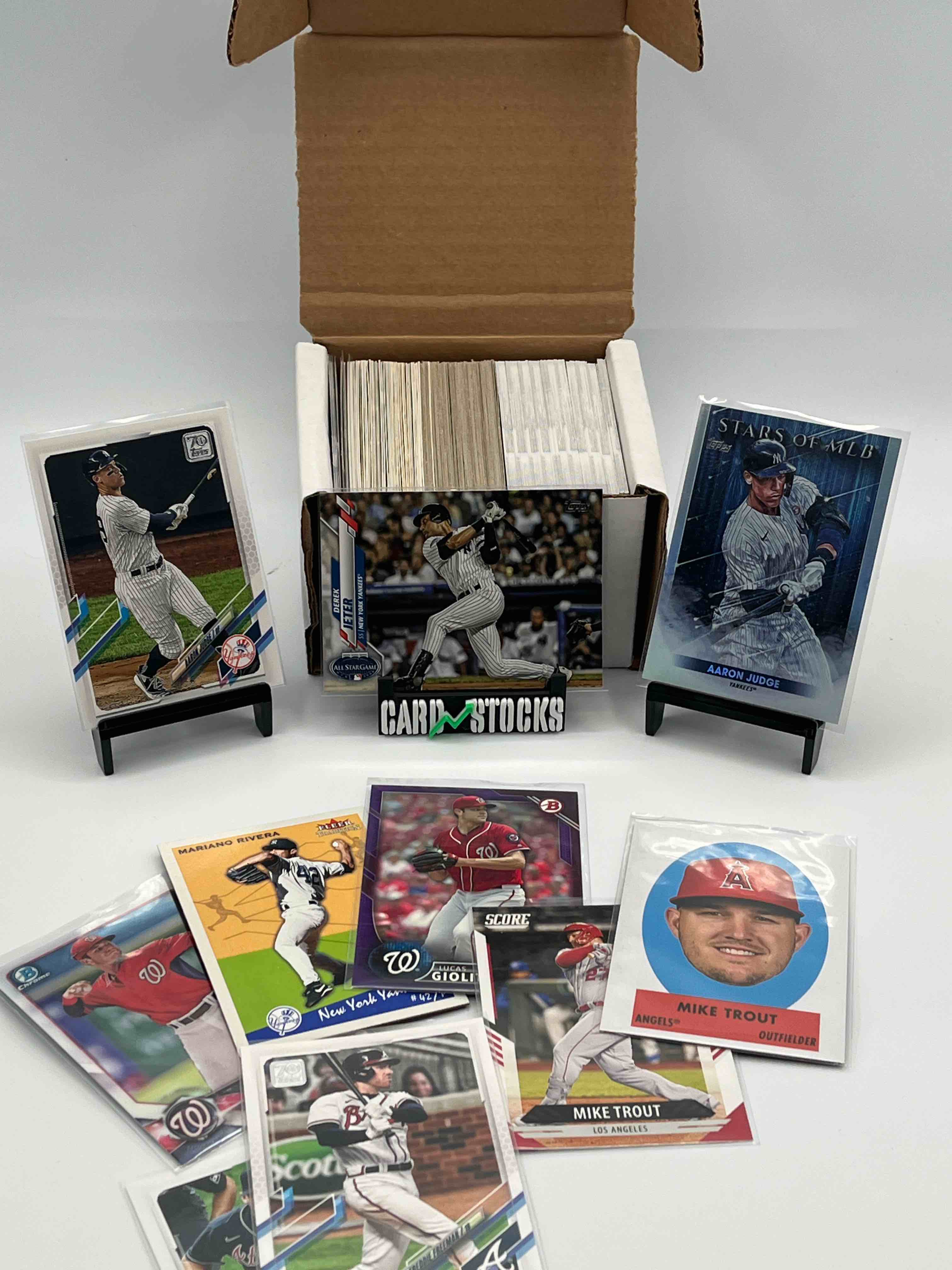 200 ct. lot of 2000’s era MLB Baseball Cards. Big names like Aaron Judge & Mike Trout!! Refractor & Variation Cards! Rookies & Stars!!