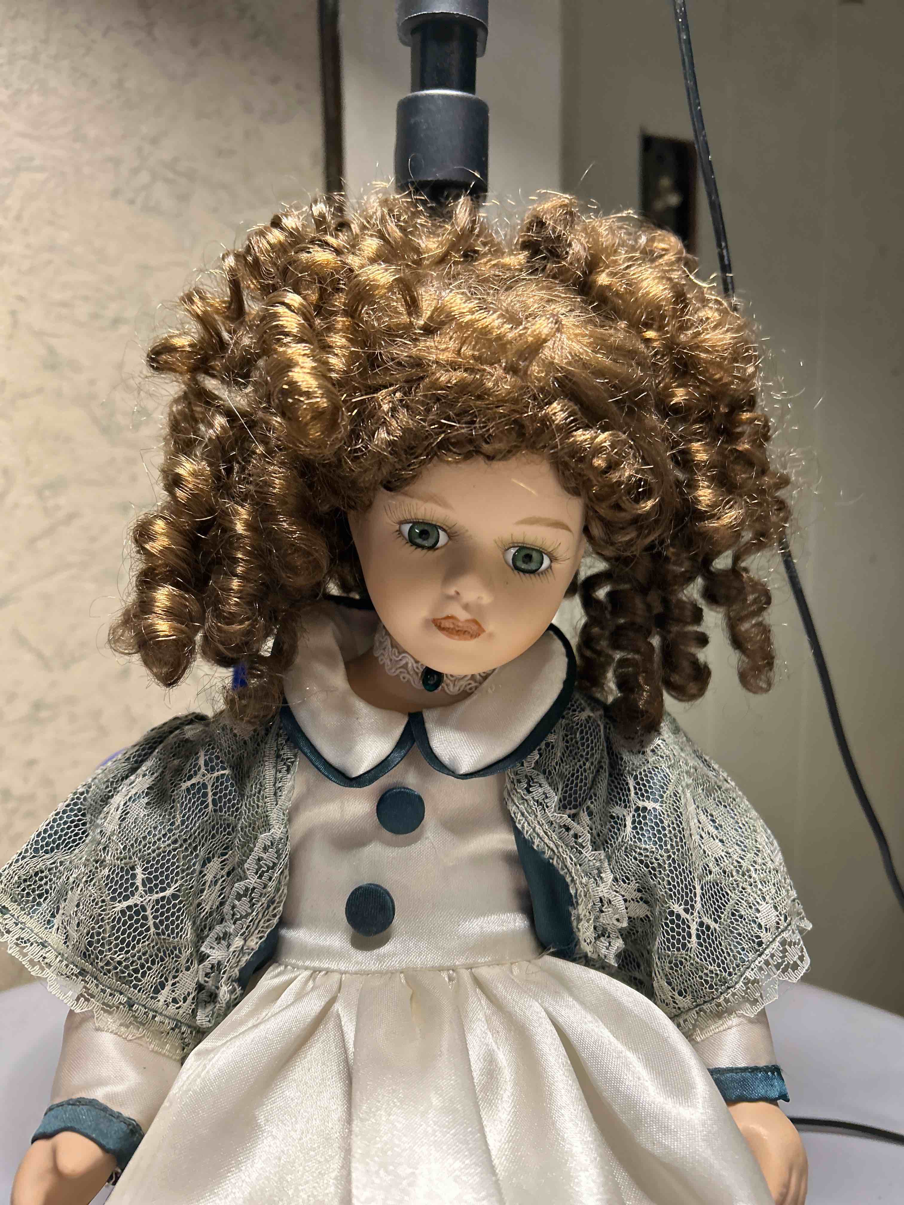 Bid to win. Grab a deal.