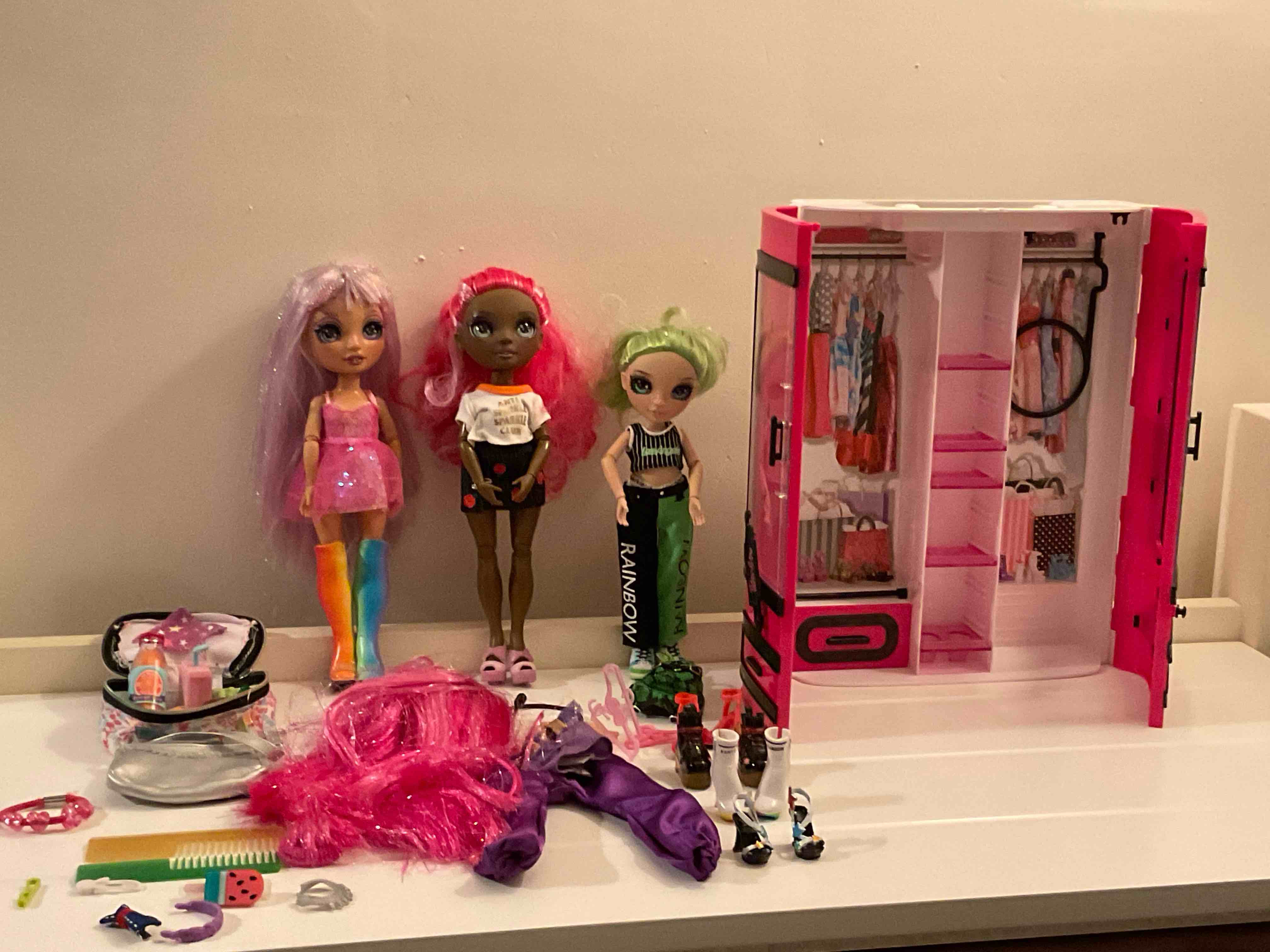 Original Rainbow High Dolls, Accessories, Wigs, Pink Wardrobe