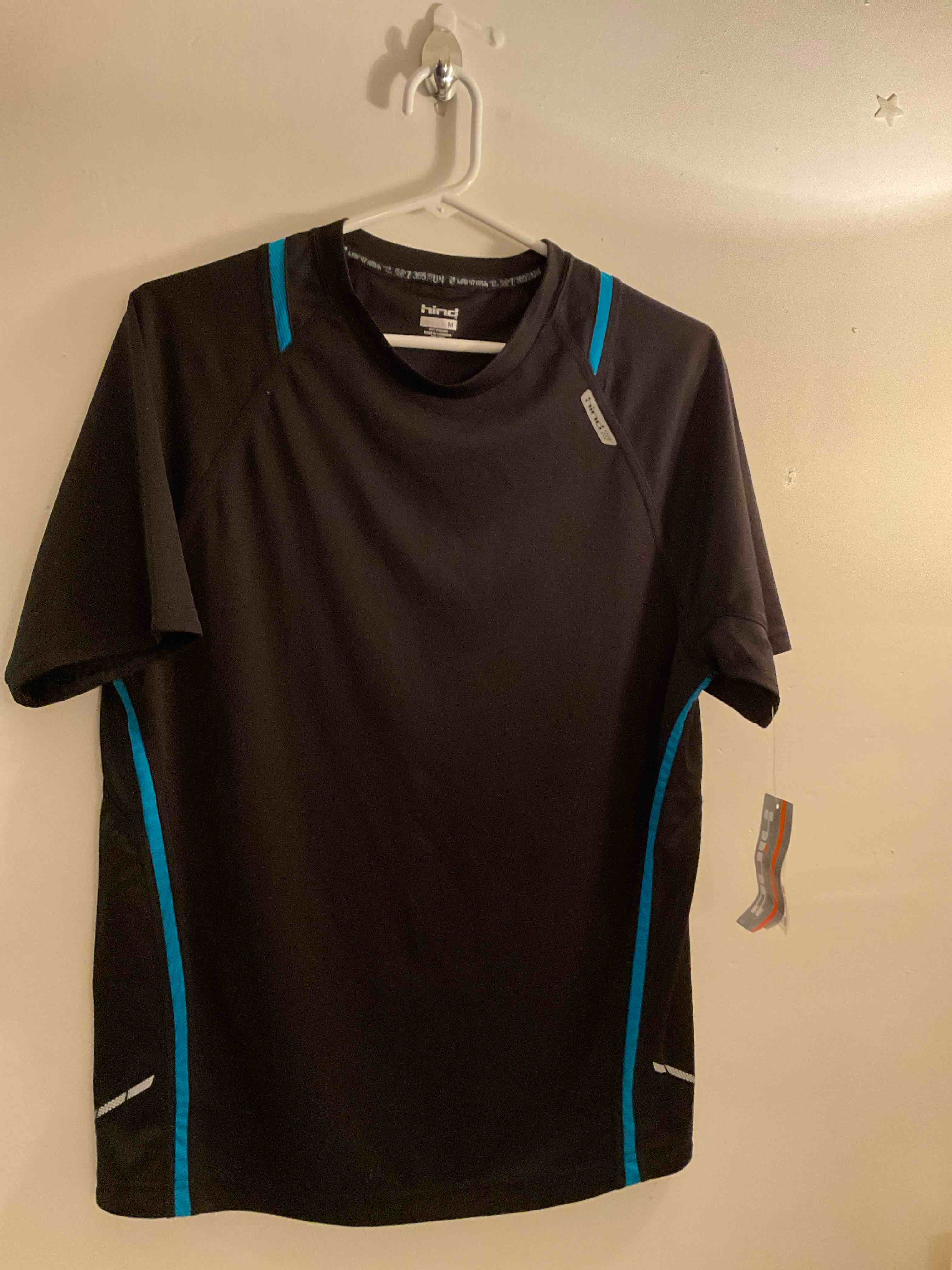 Mens “M” hide 24/7 365Run dry-lete keeps you dry. UV protection, Performance Comfort 