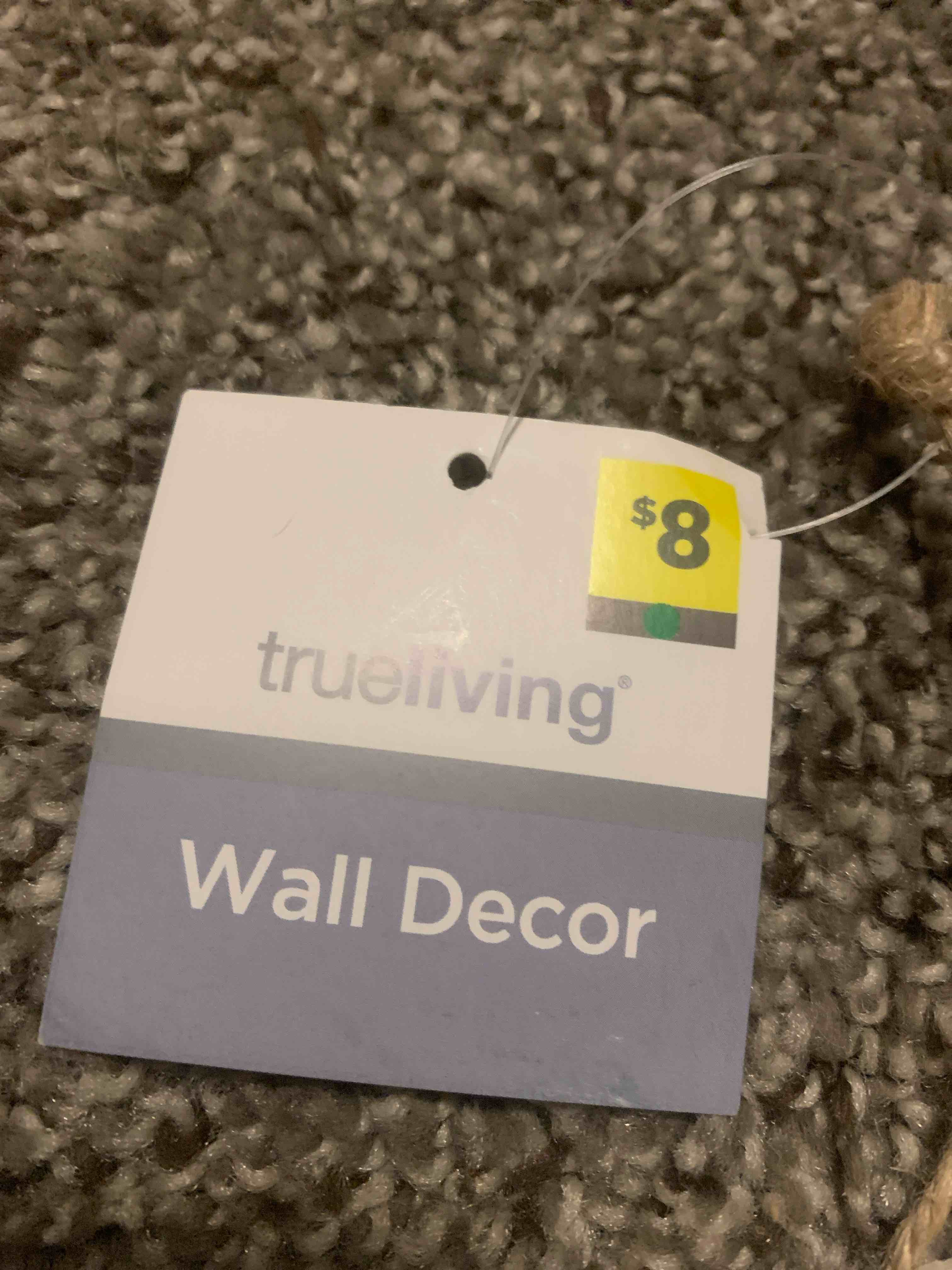 Condition photo showing New/Like New for Wooden wall Decor 