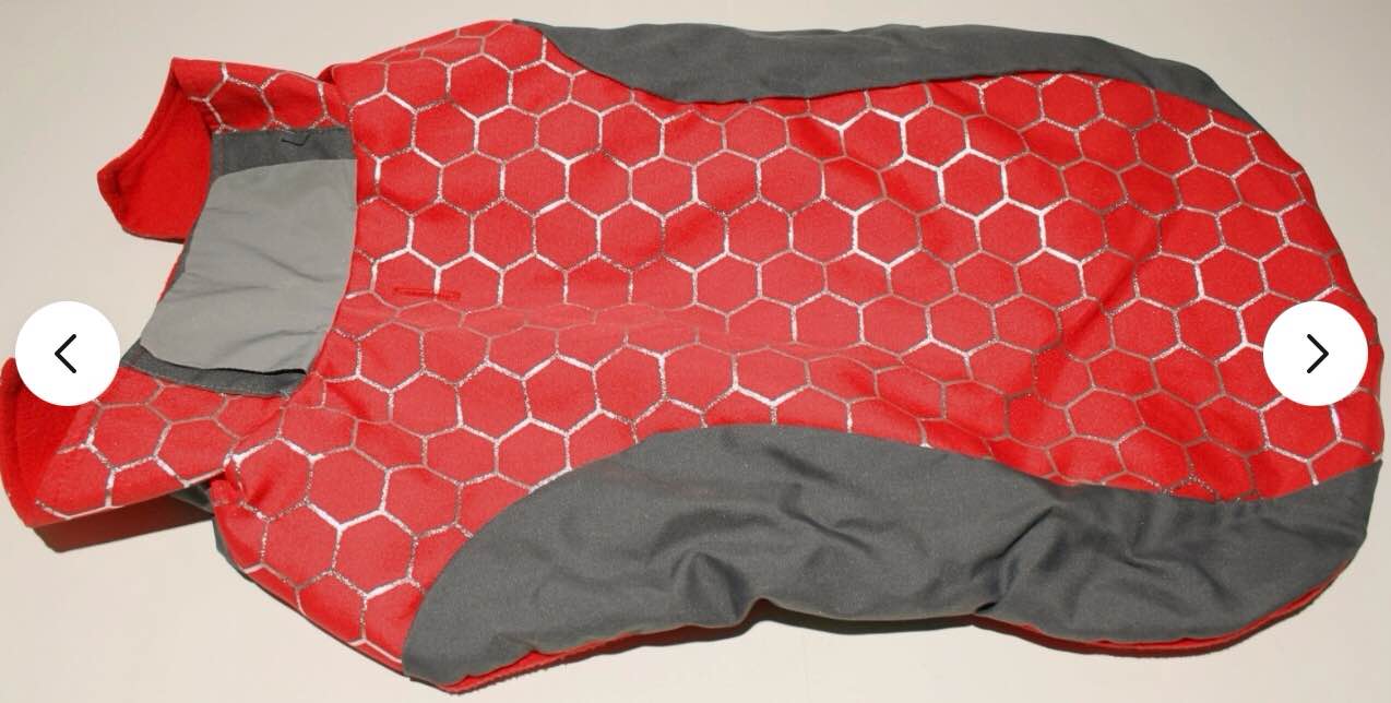 Condition photo showing New/Like New for Vibrant Life Dog Jacket Coat Clothes MEDIUM Fleece Lined Reflective 16" Back 