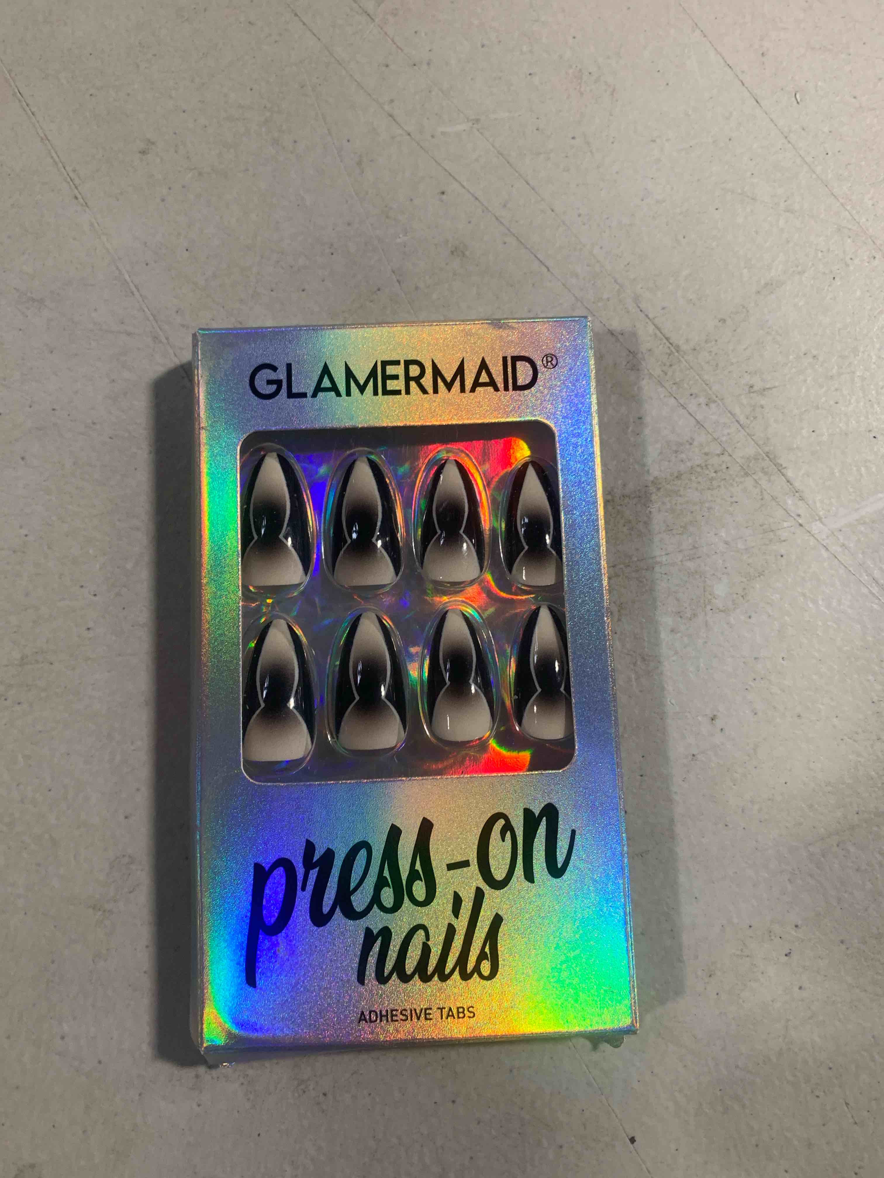 GLAMERMAID Press on Nails Medium Almond, Spring Summer White Ombre Gel Glue on Nail, 24Pcs Glossy Short Stiletto Reusable UV Finish Fake Nails Acrylic False Nails Manicure Kits for Women Angel Mist