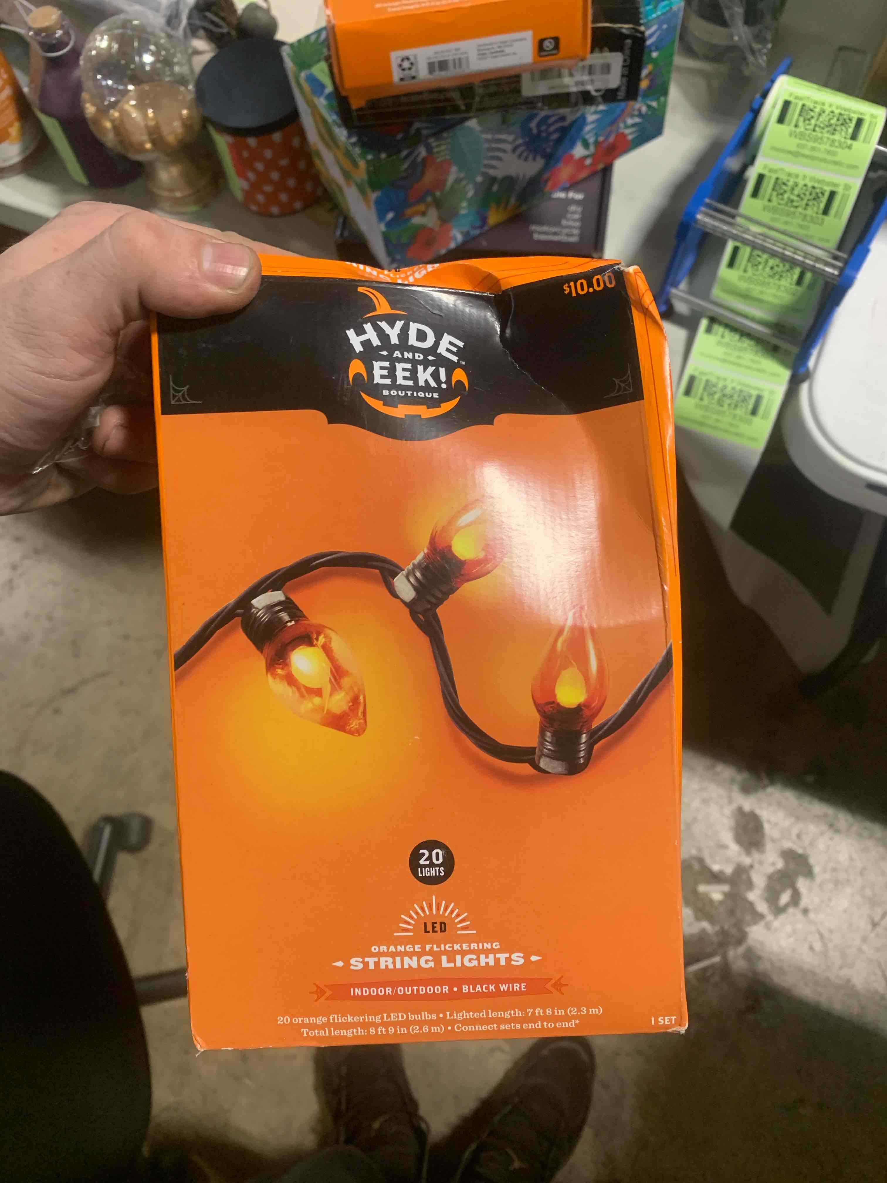 20ct LED Halloween String Lights Orange Flicker - Hyde & EEK! Boutique™: Twinkling C7 Bulbs, Indoor/Outdoor Use