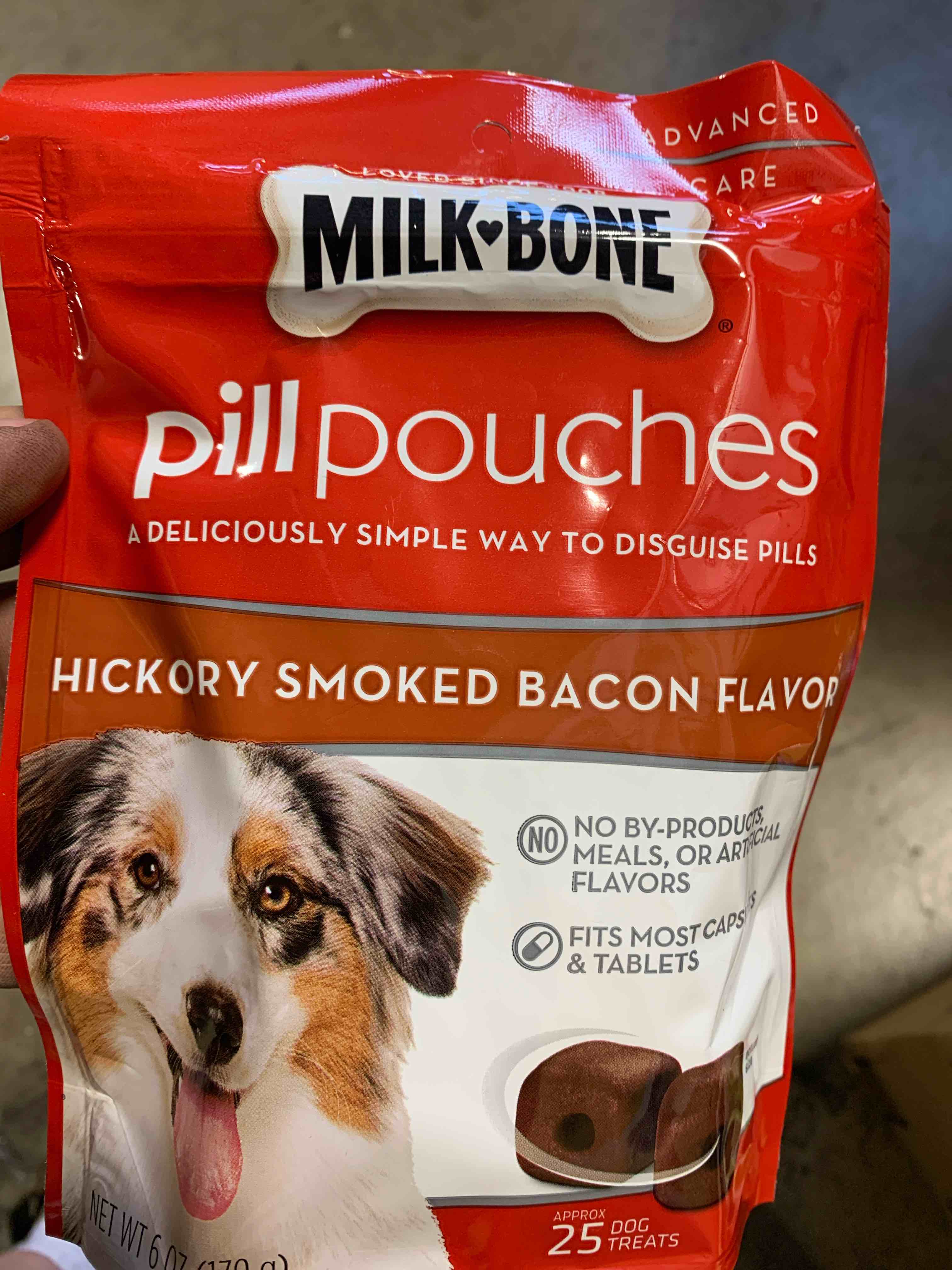 Milk-Bone Pill Pouches Dog Treats Hickory Smoked Bacon Flavor  6 oz