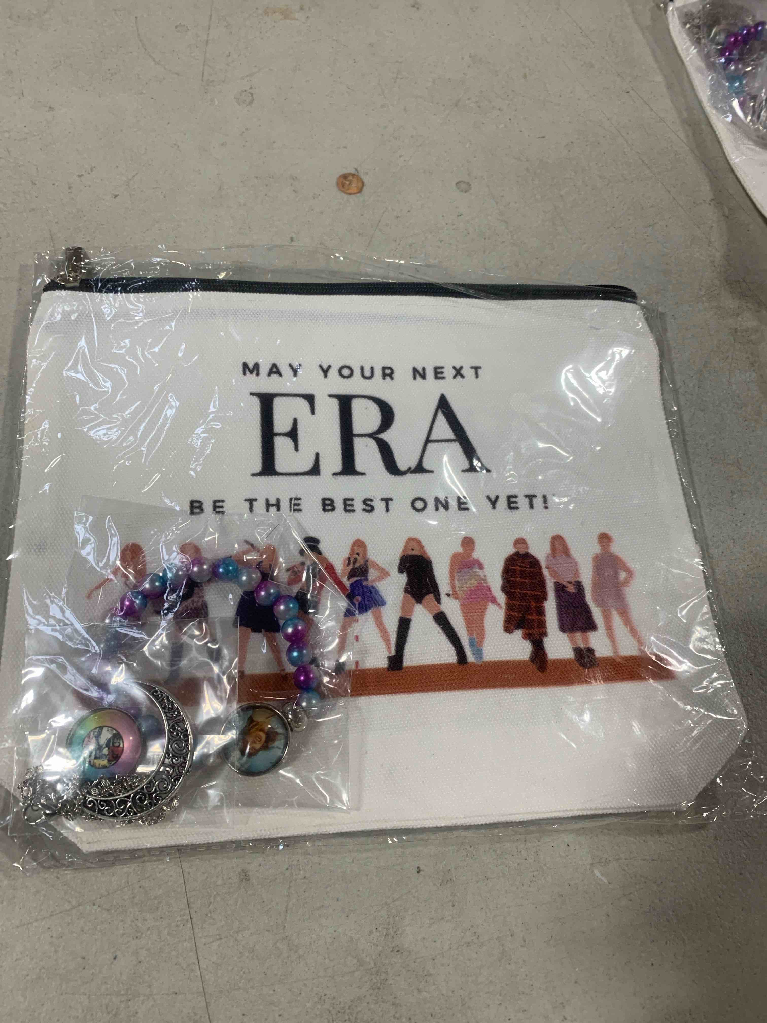 3 piece Taylor Swift Merch Set