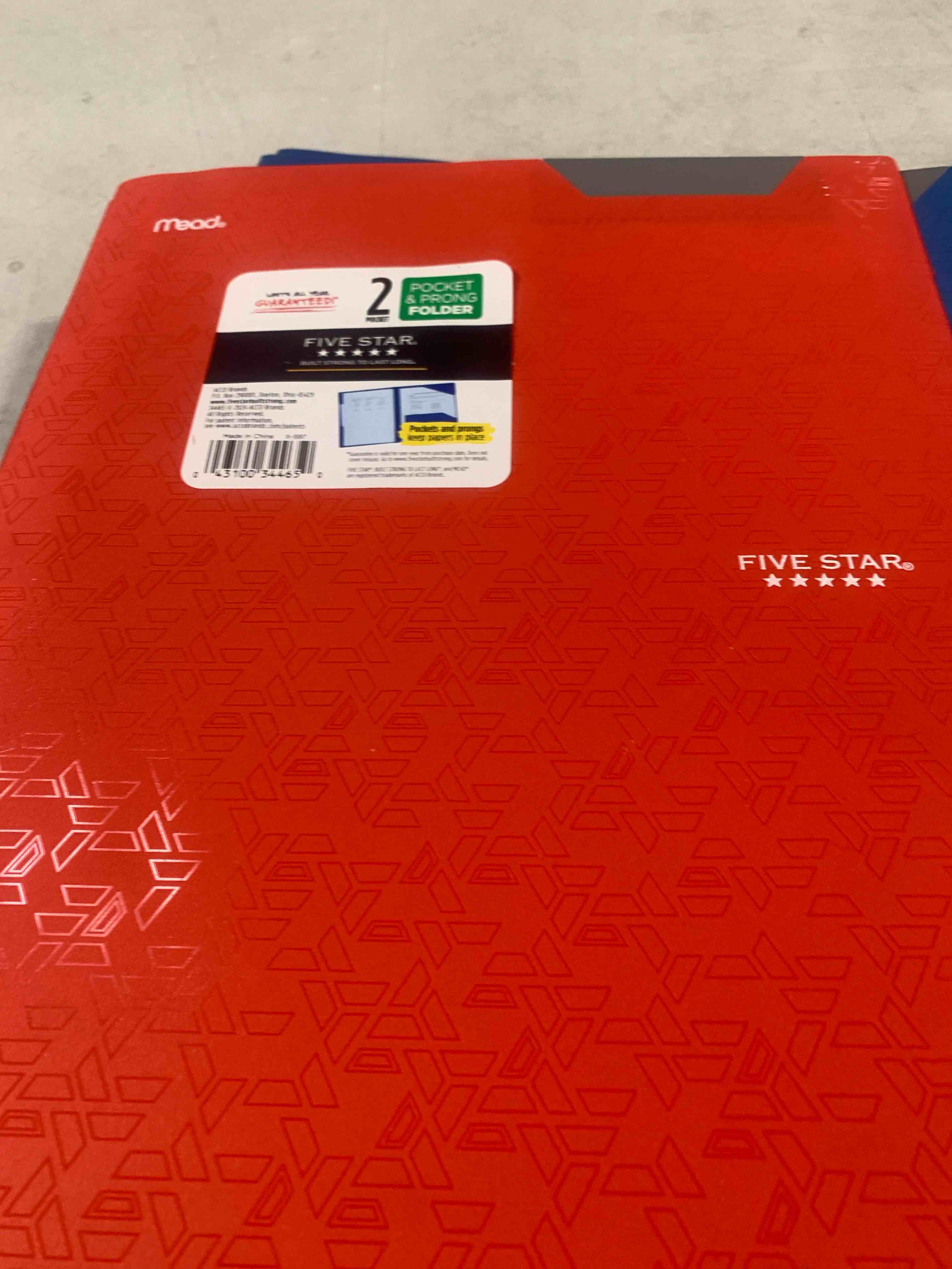Condition photo showing New/Like New for Five Star 2 Pocket Folder with Prong Fasteners