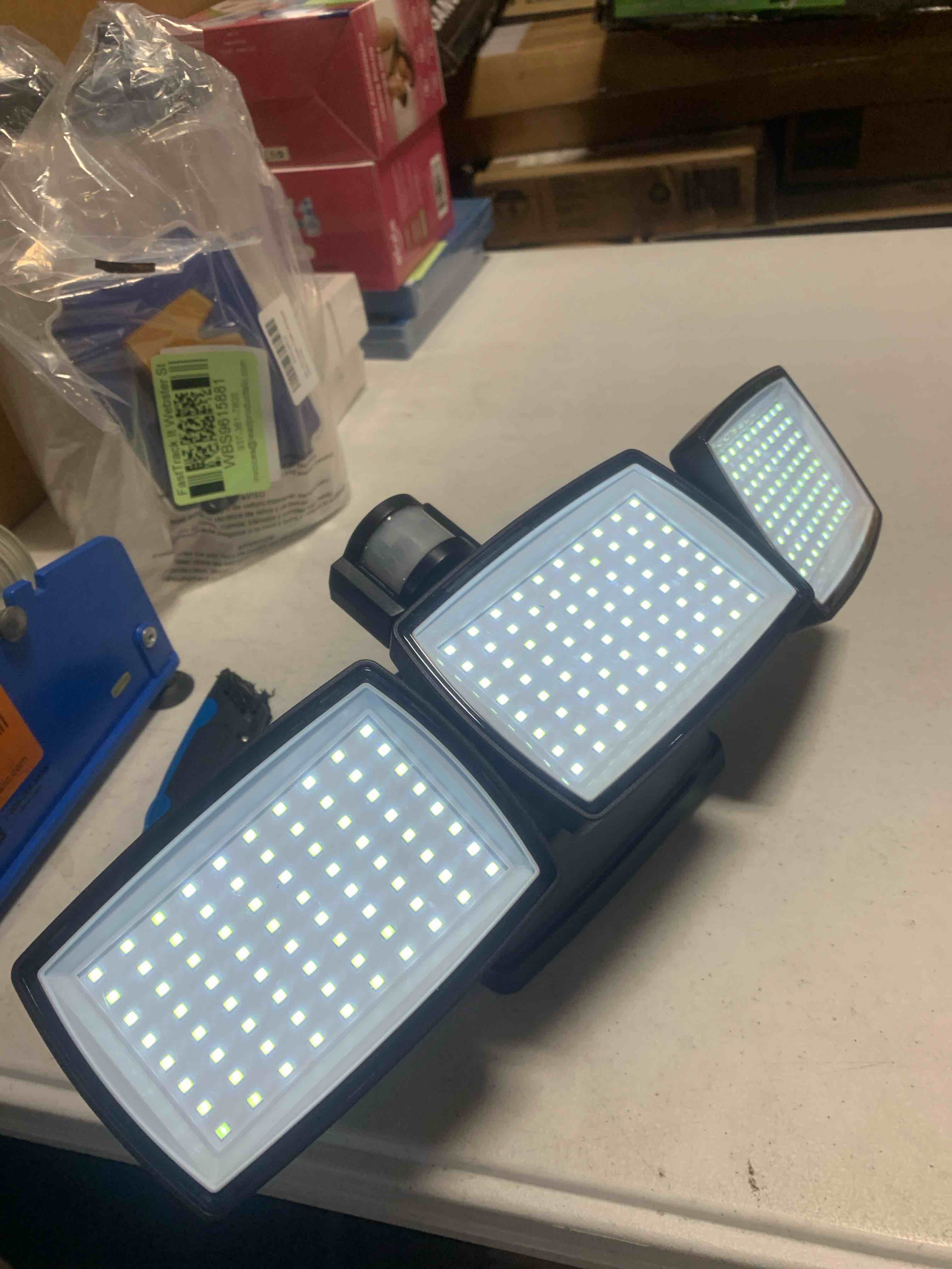 Condition photo showing Good Condition for Battery Powered Motion Sensor Outdoor Lights, 1500LM Flood Lights IP65 Waterproof Security Light Motion Detector Lights Wireless for Outside Yard 1Pack 240LED-Black