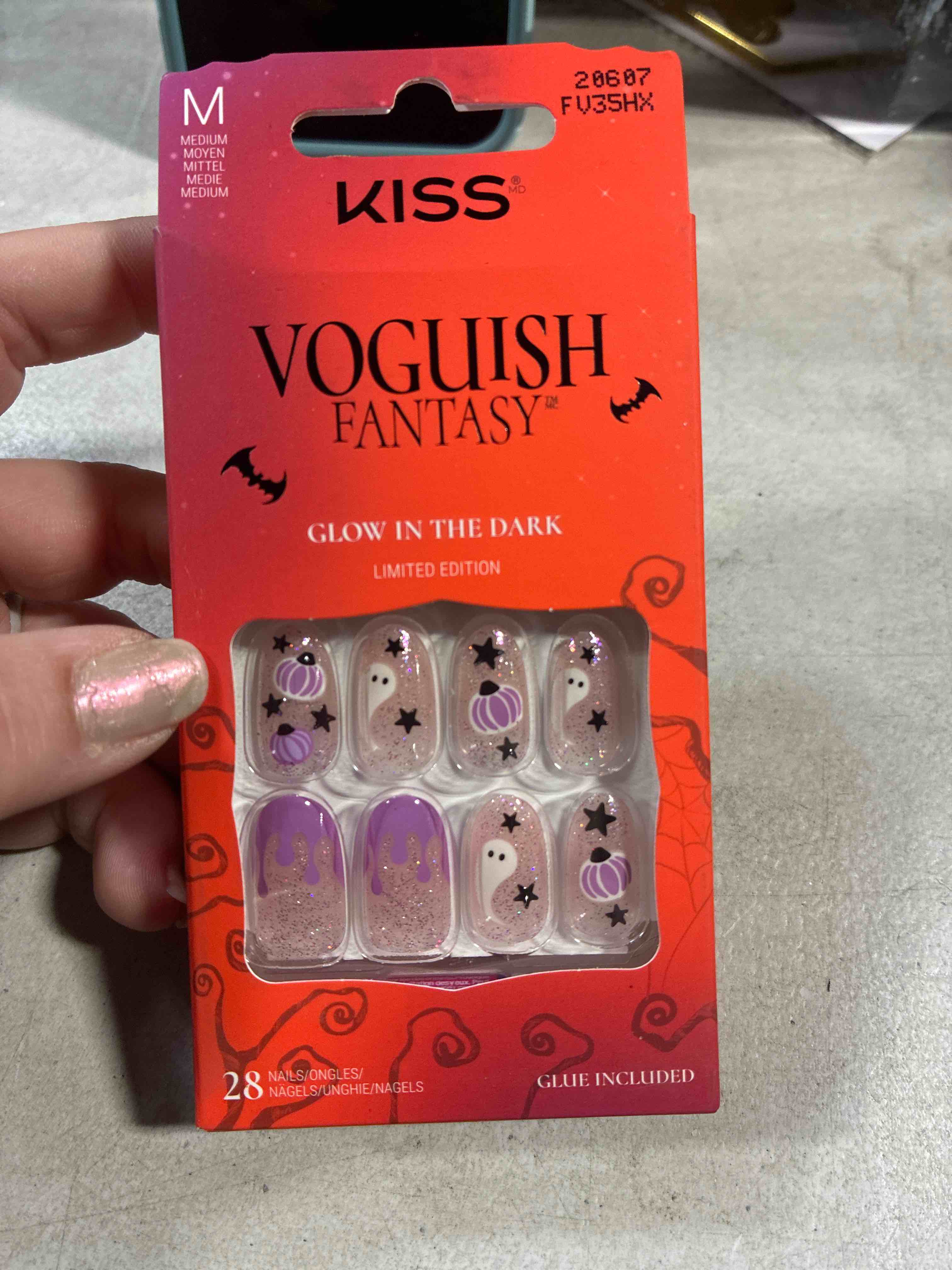 KISS Voguish Fantasy Halloween Press On Nails, ‘Mystery’, Purple, Medium Oval, Glow In The Dark, Glo