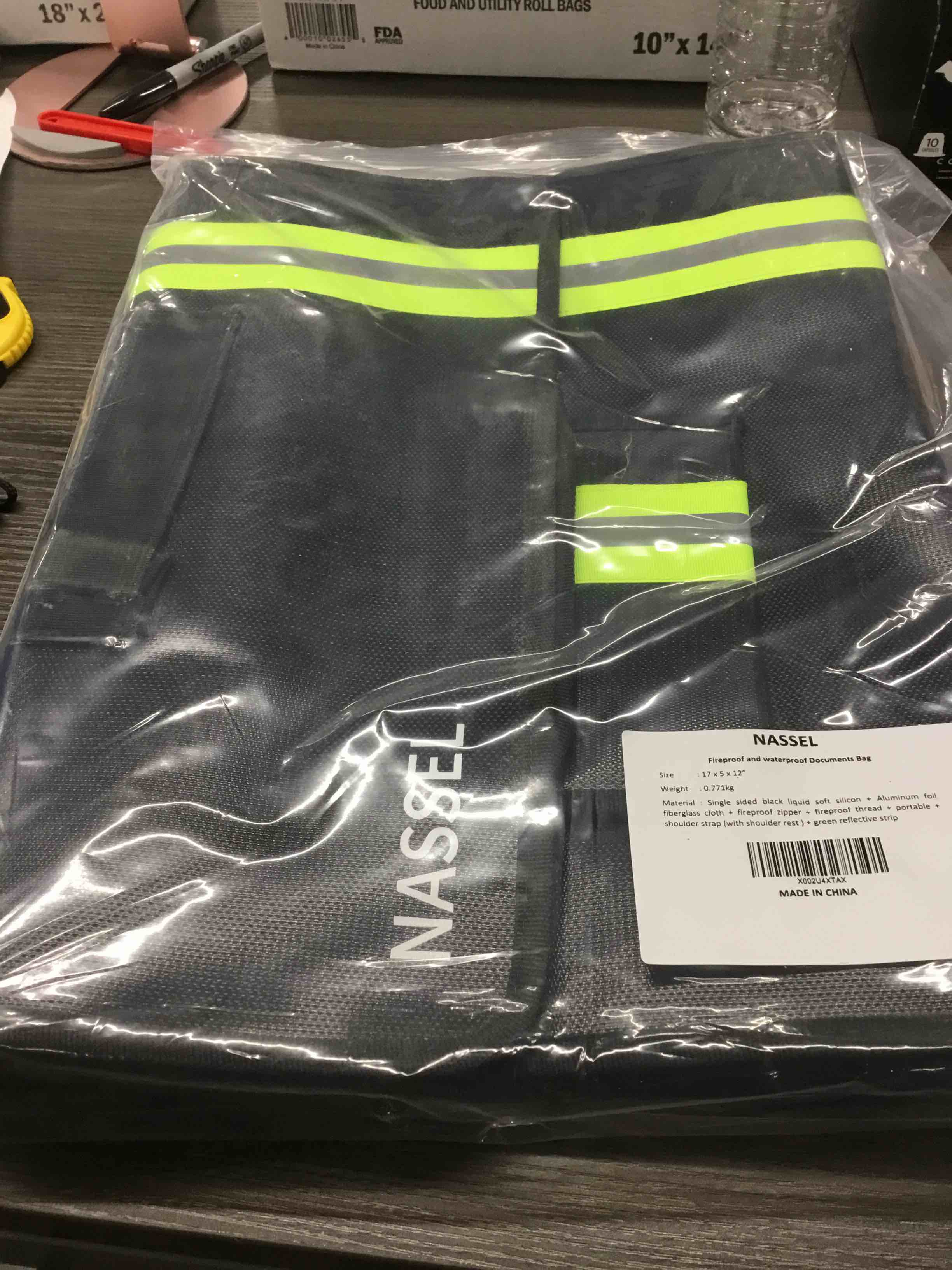 Nassel fireproof document bag