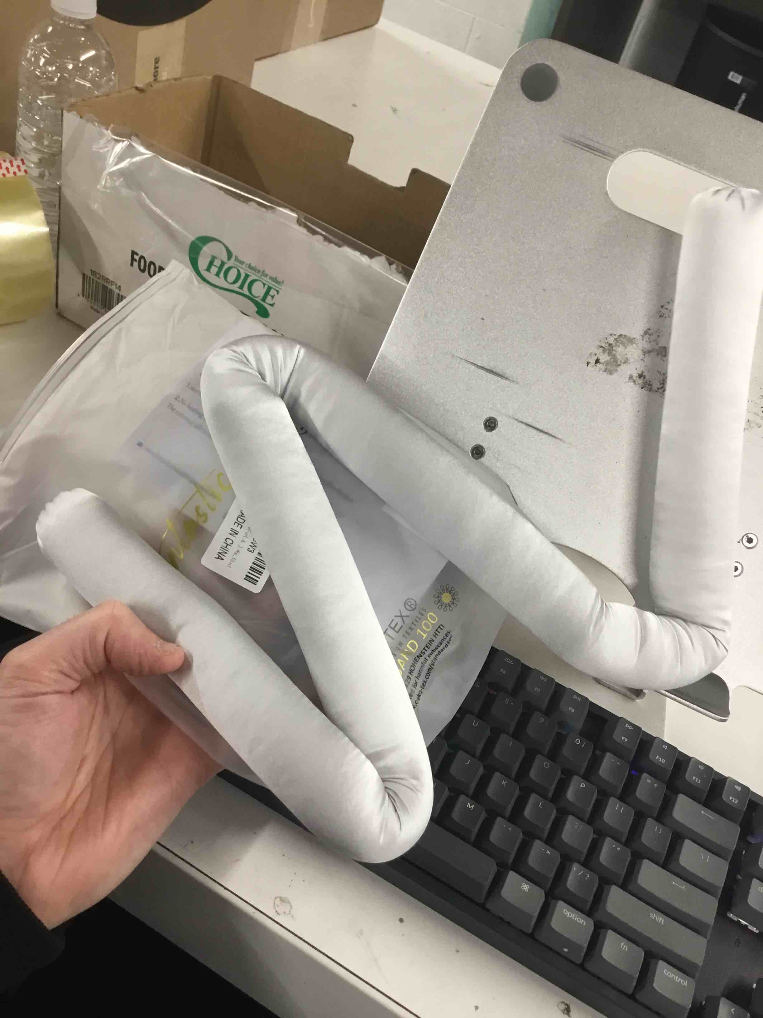HEATLESS HAIR CURLER
