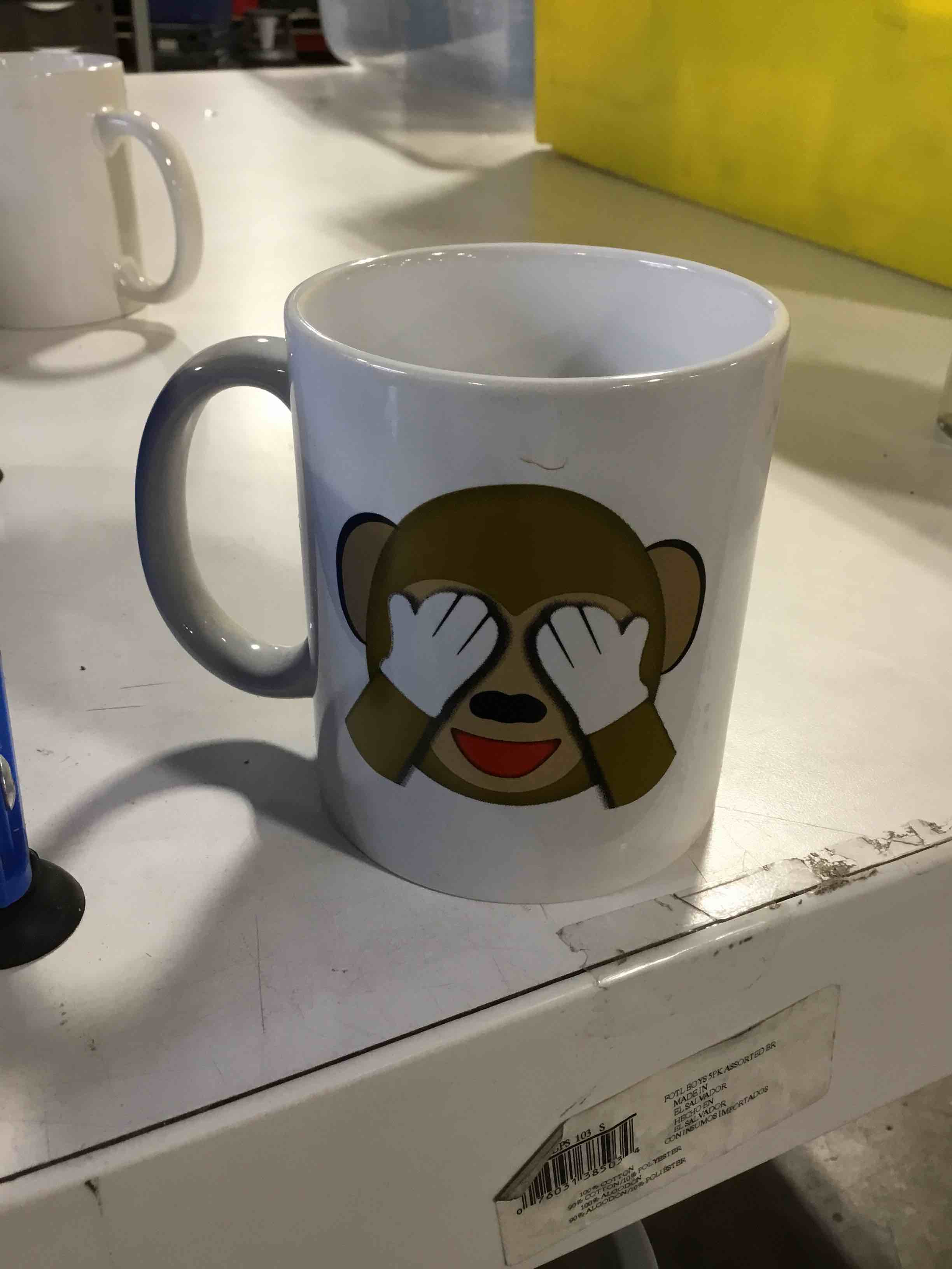 EMOJI MUG