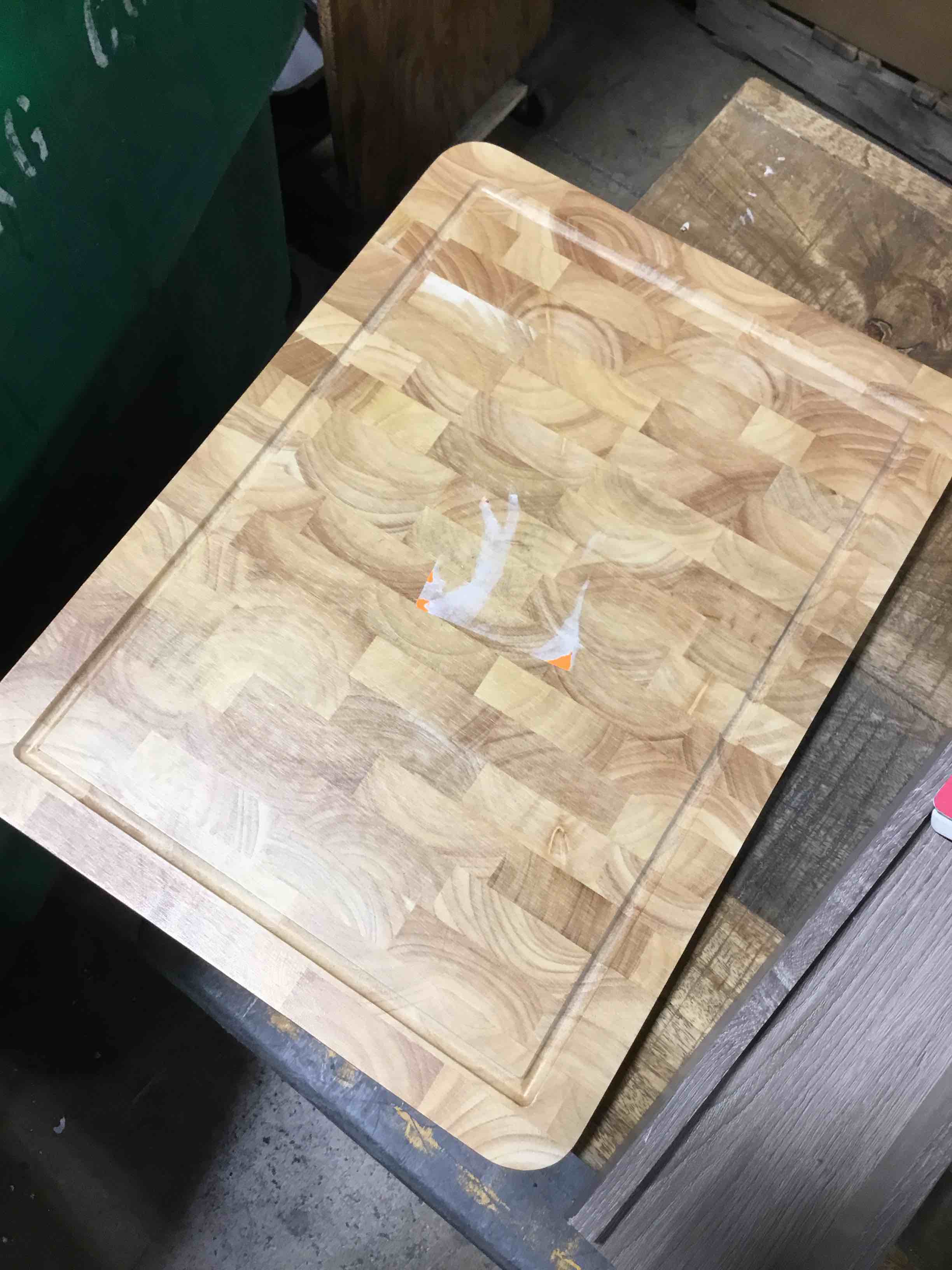 CUTTING BOARD