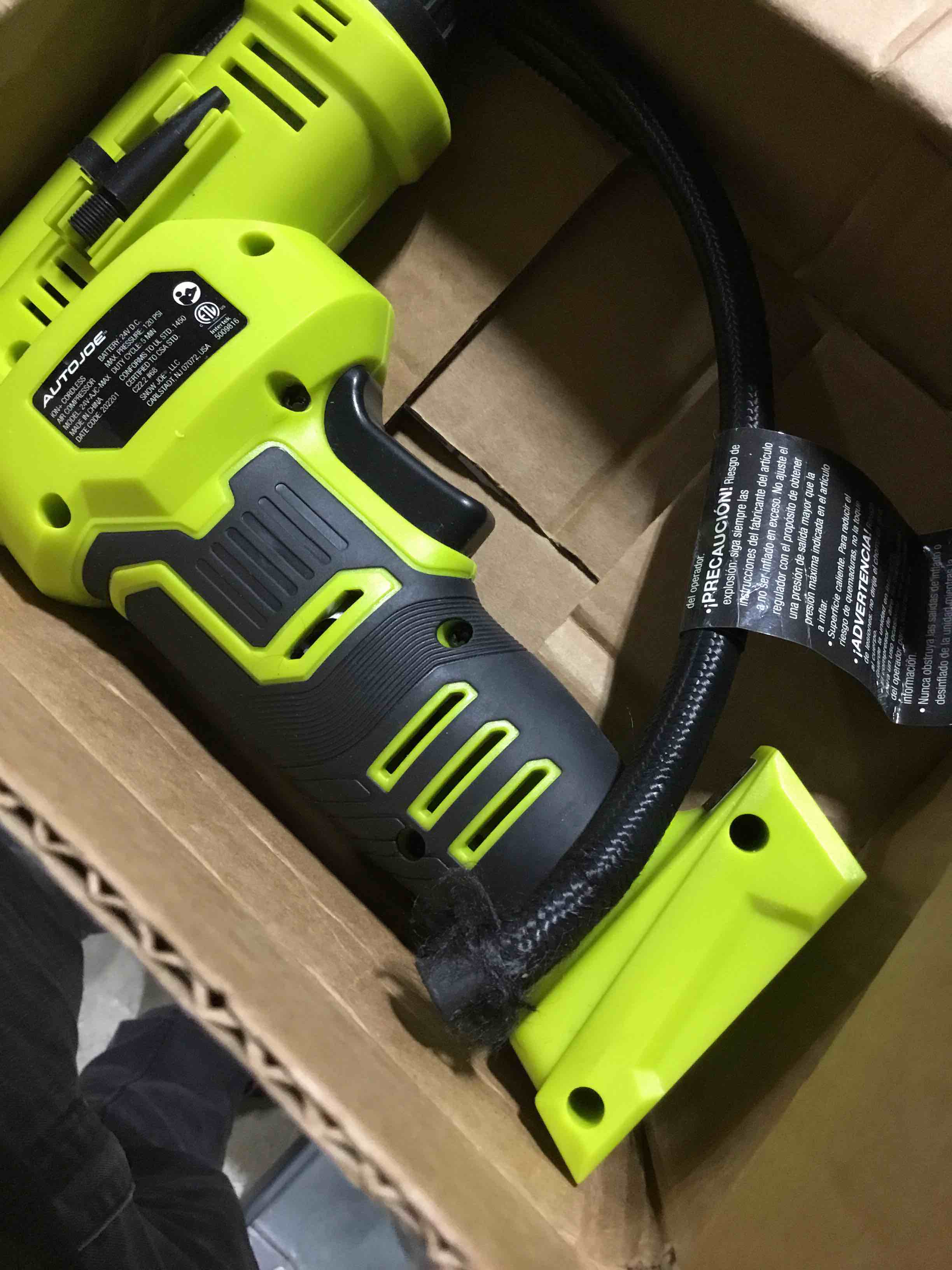 https://s3.amazonaws.com/lotting-images-prod/webster/WEB0669903_1700492893945.jpeg