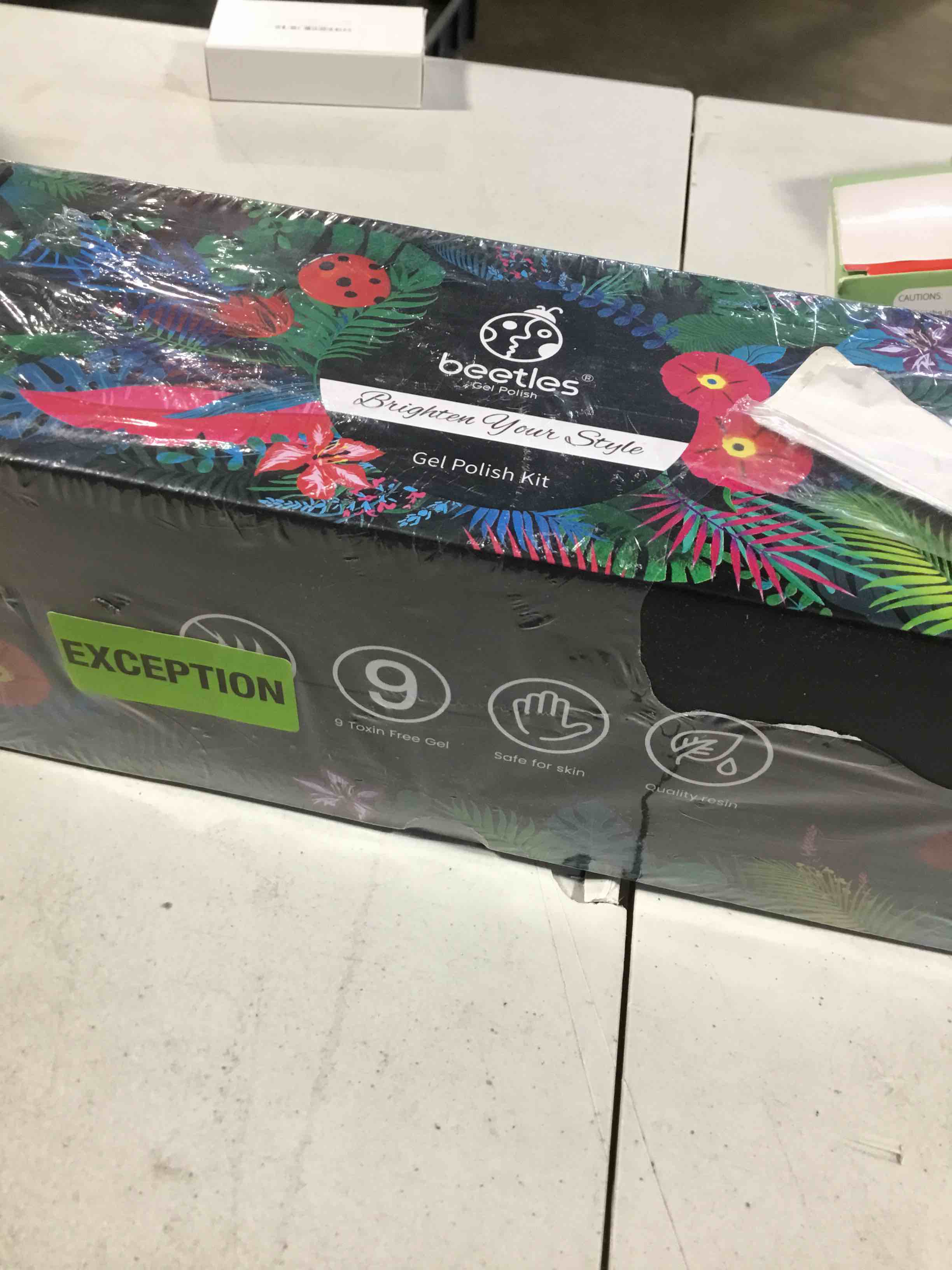 Beetles Gel Polish 20 Colors Gel Nail Kit with 3Pcs Gel Base and Top Coat Glossy Matte Gel 18Pcs Gel Art Polish & 2Pcs White Black Liner Gel for UV Art Women Light Pink Gel Nail Polish