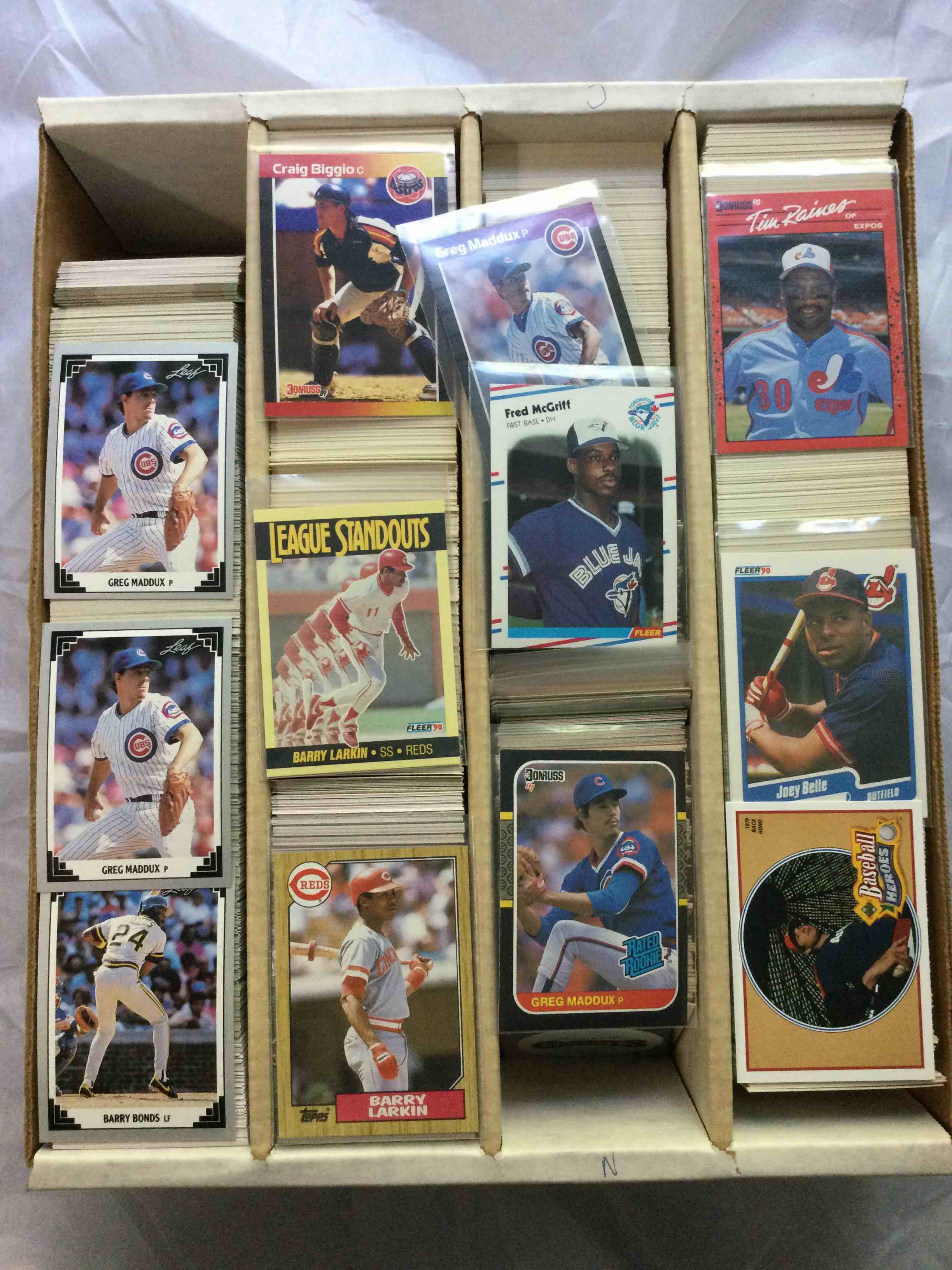 4 Row Box of Baseball Cards - Approx. 3000 Cards