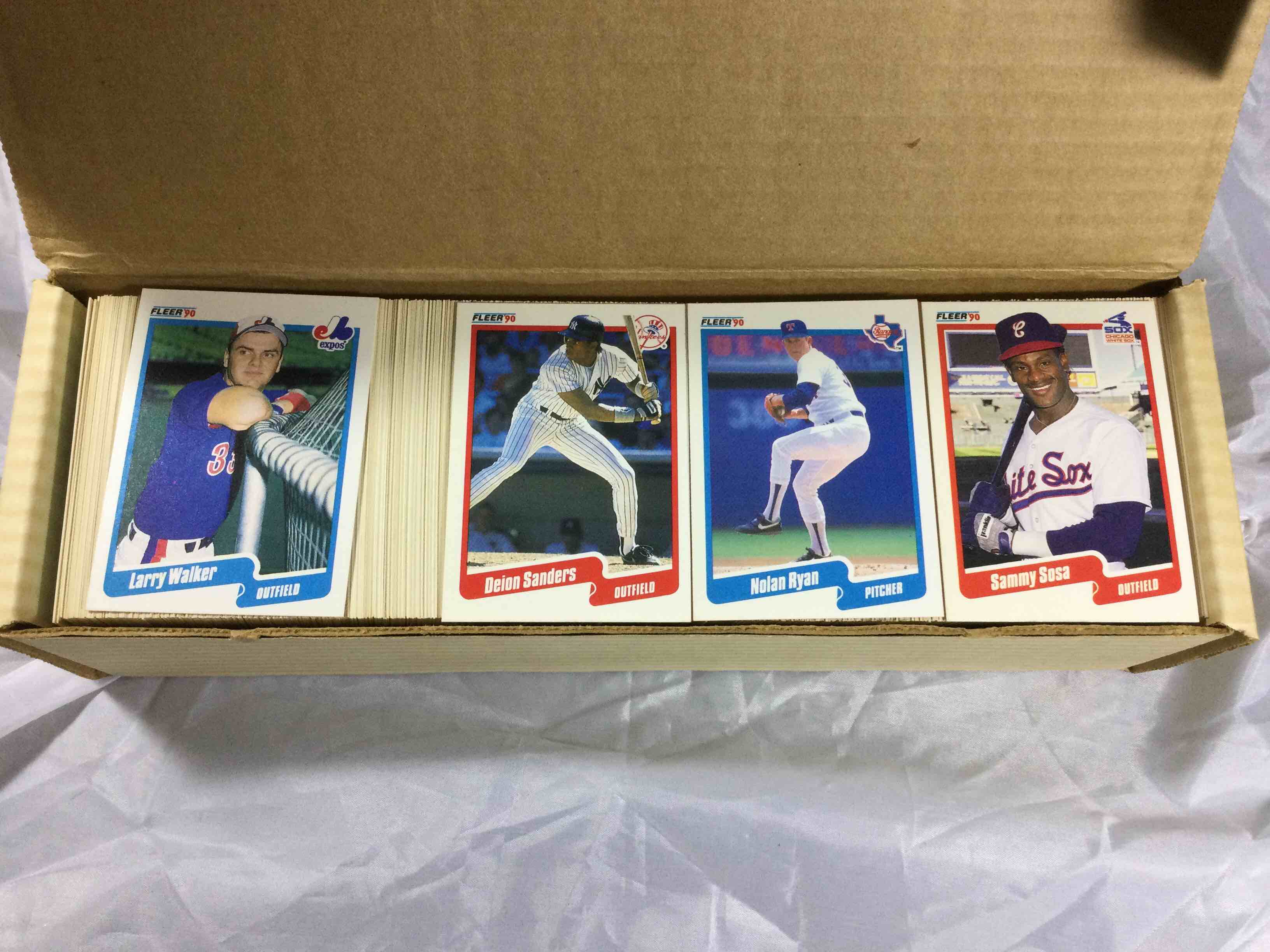 1990 Fleer Baseball Set - Appears Complete