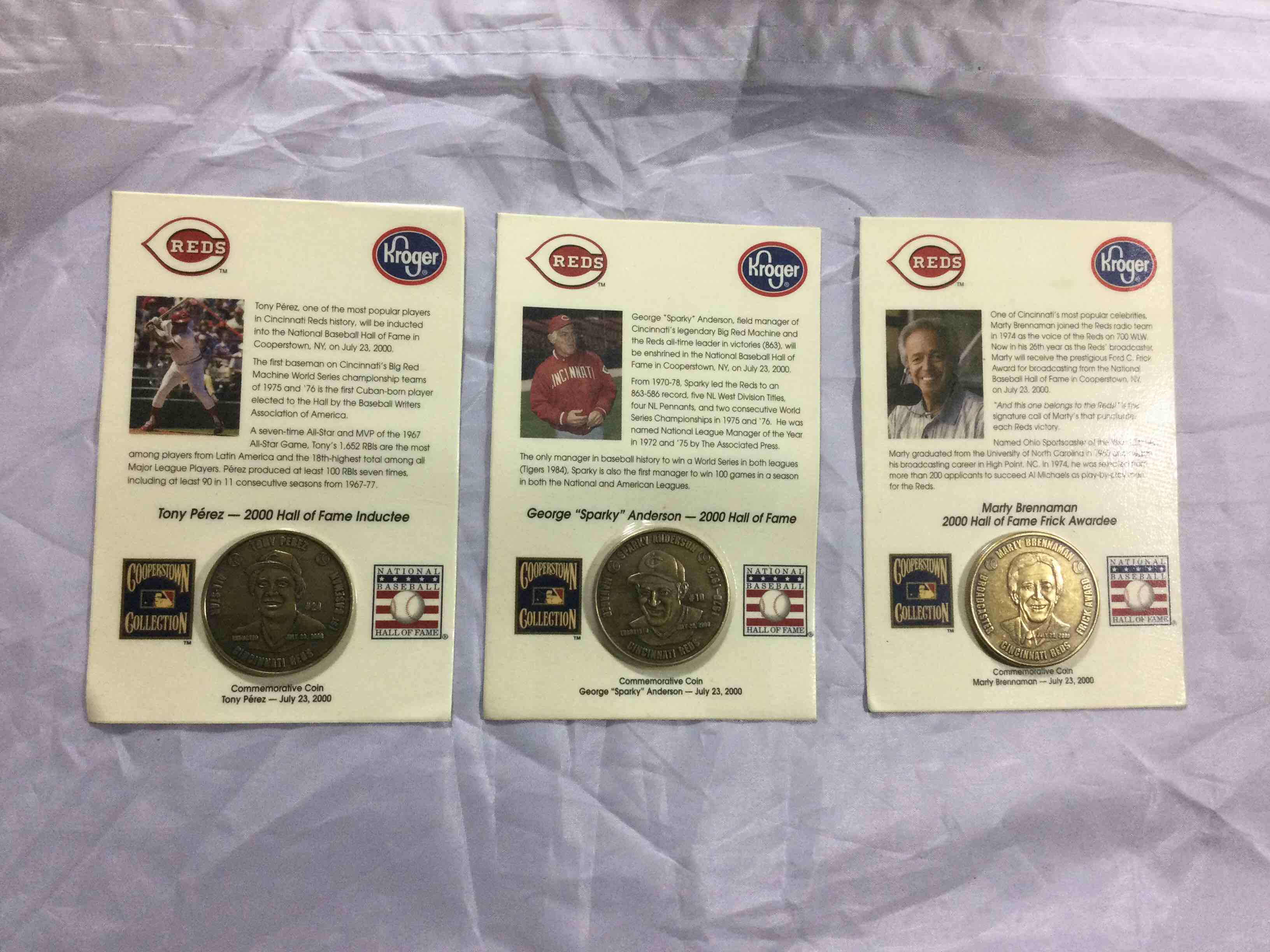 Lot of (3) Cincinnati Reds 2000 Hall of Fame Induction Coins