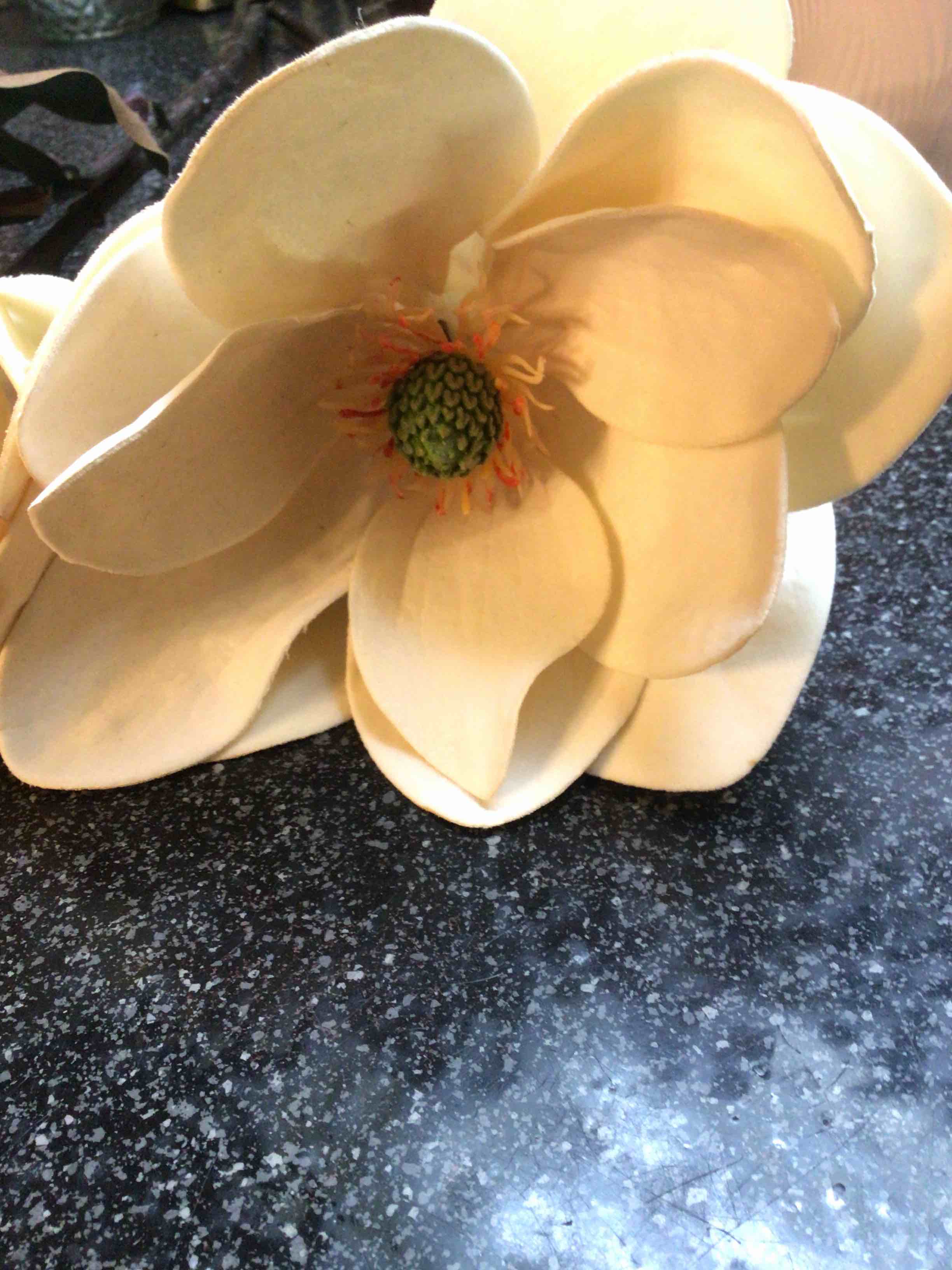 Decorative Large Flowers - Felt - off white - petals