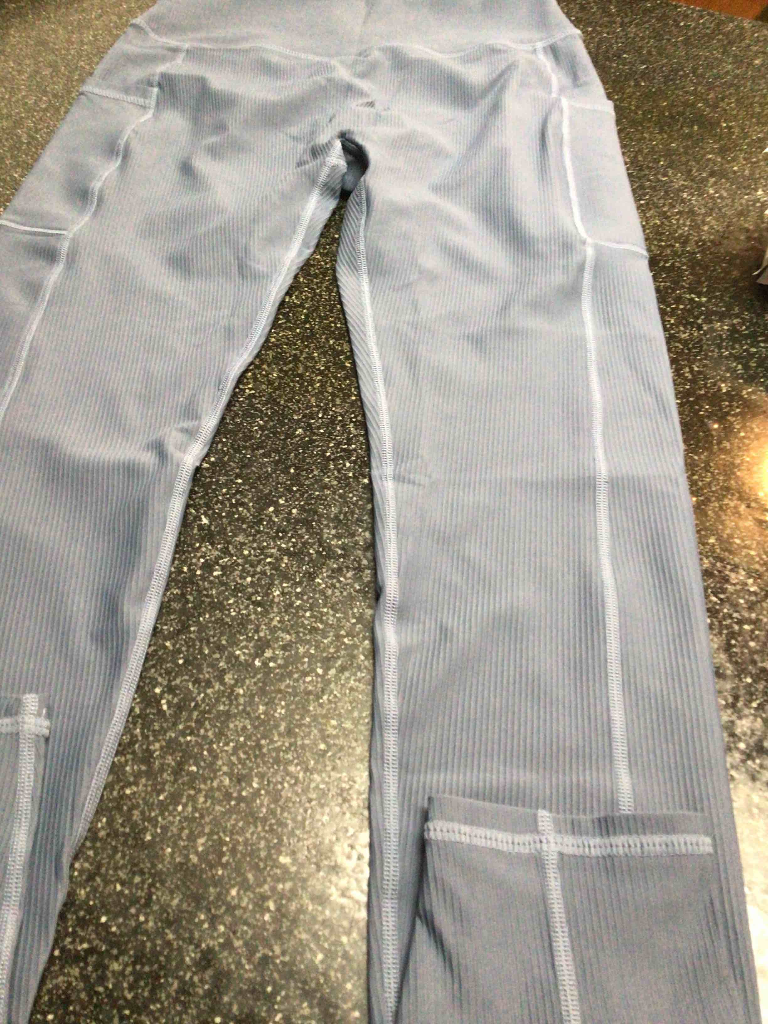 BMJL Yoga Pants - size - L - multi. Side Pockets 