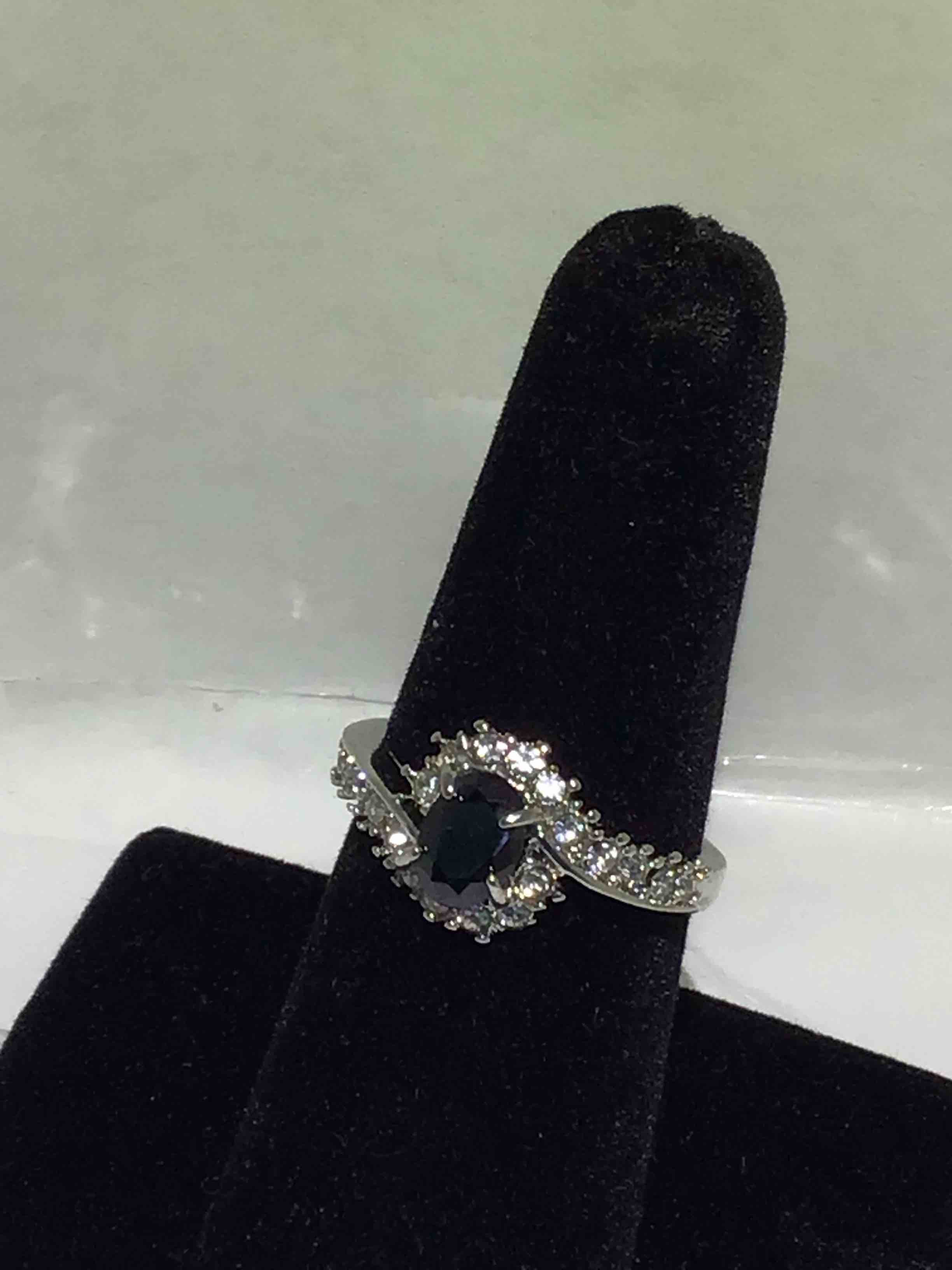 Beautiful - 925 Silver Plated - Onyx/Sapphire Ring  - size - 7 