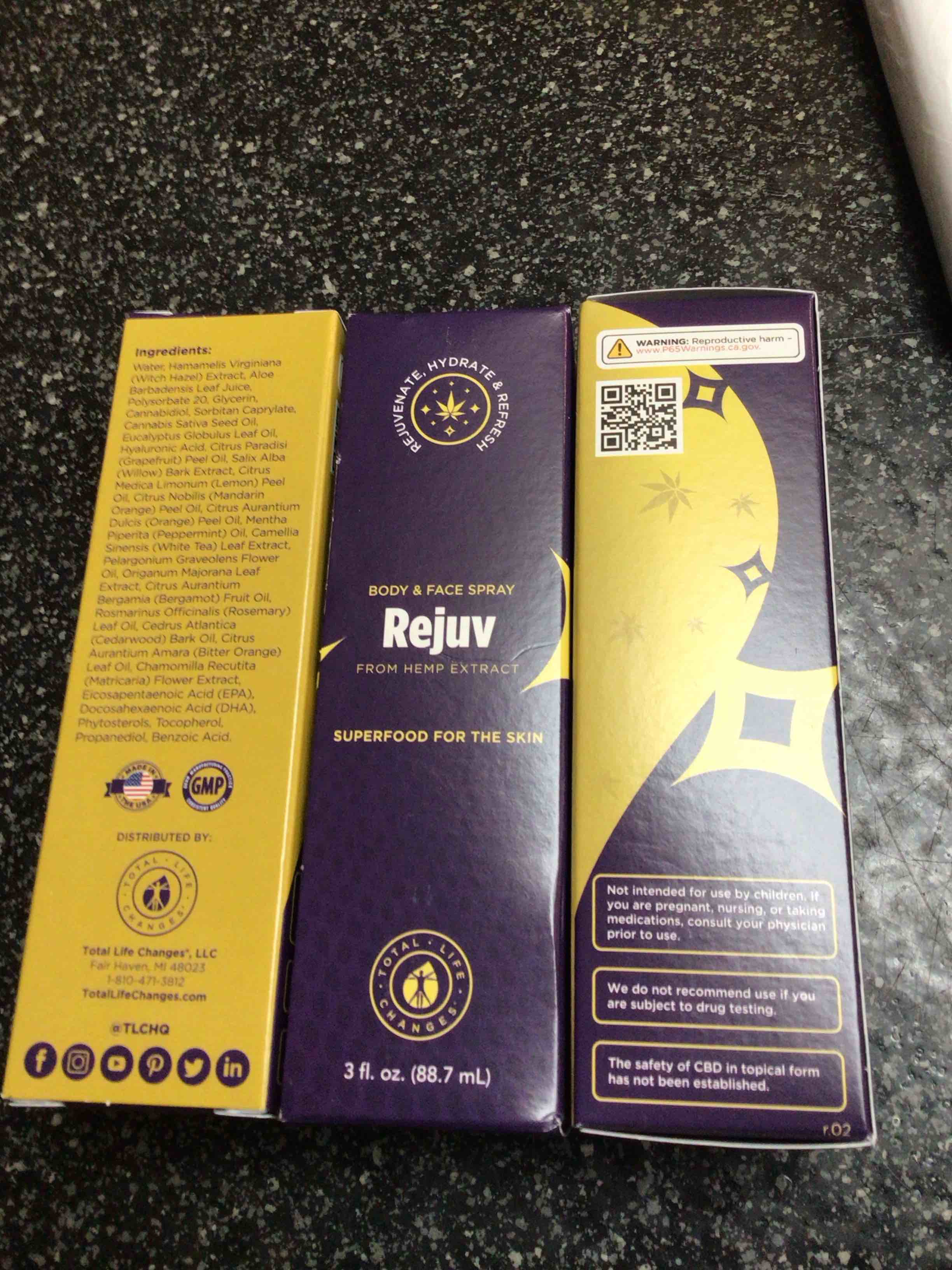 Rejuv - Body & Face Spray - from Hemp Extract - Superfood for the Skin - 3 oz 