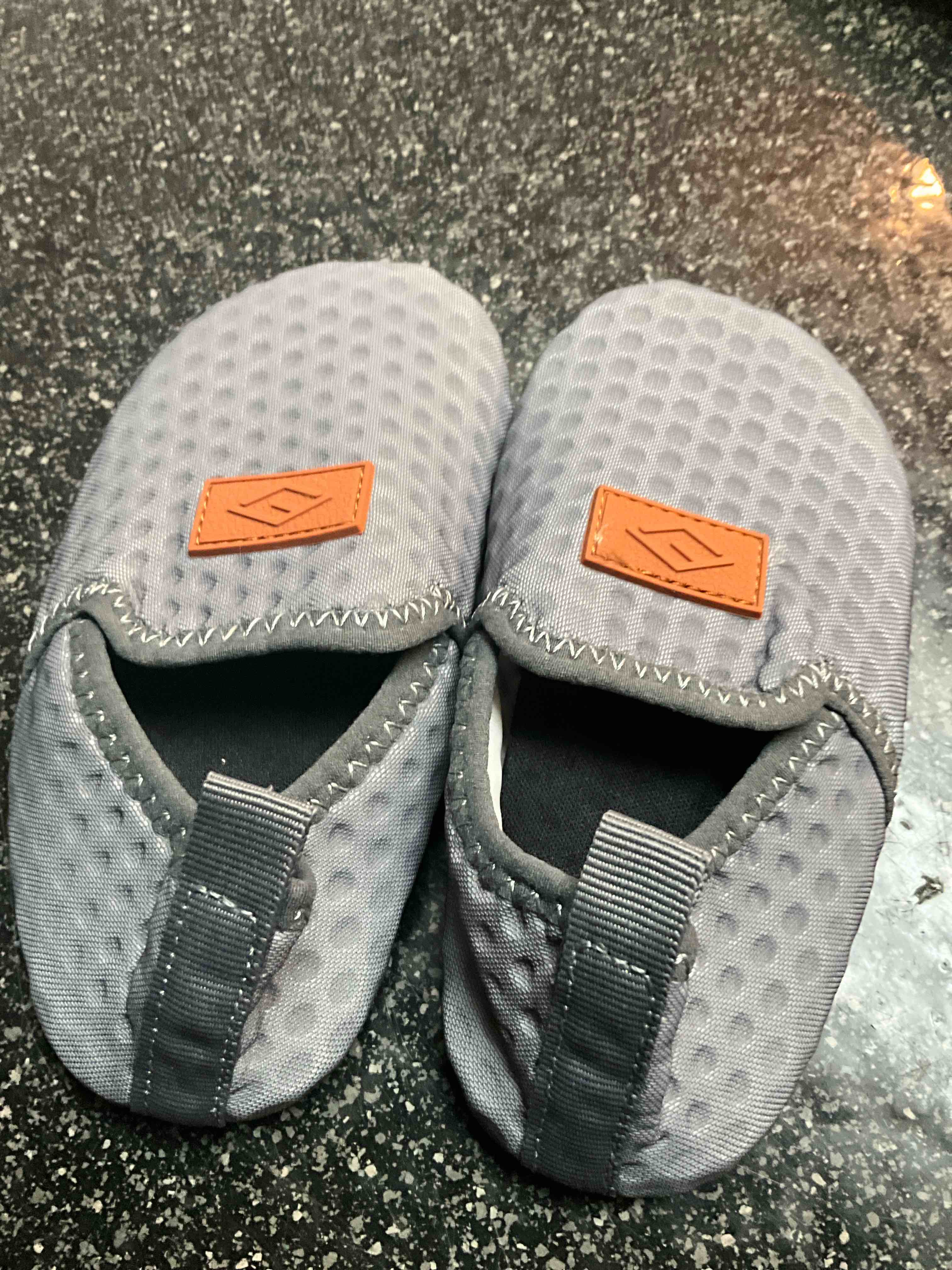 Kids - Summer/Swimming Shoes - 26/27 (US 9.5 - 11)