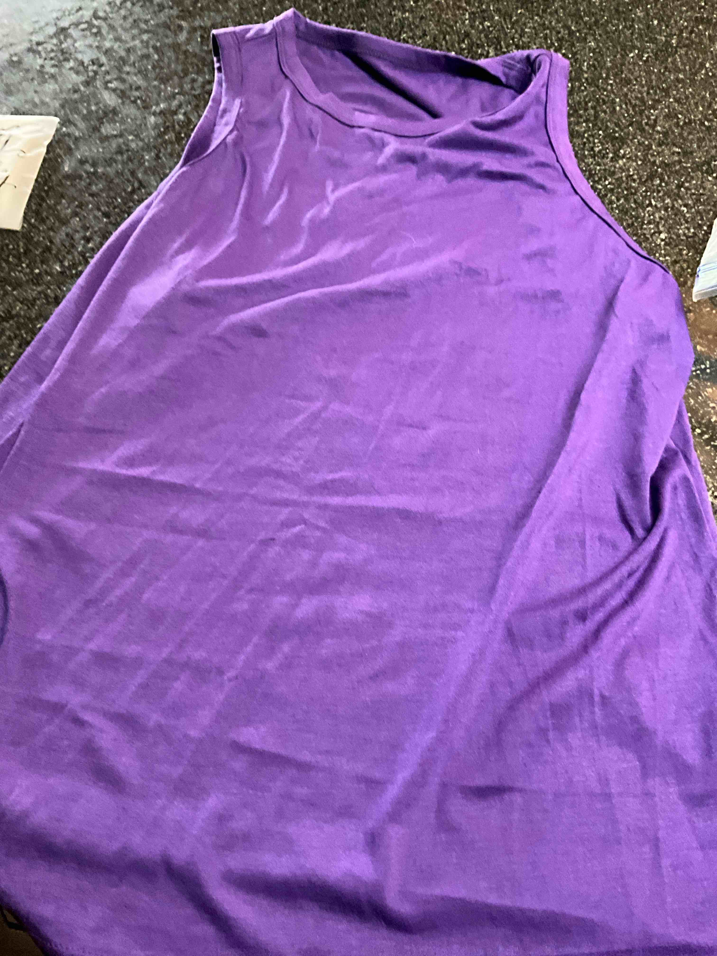 Sleeveless Violet T-Shirt - size - L 