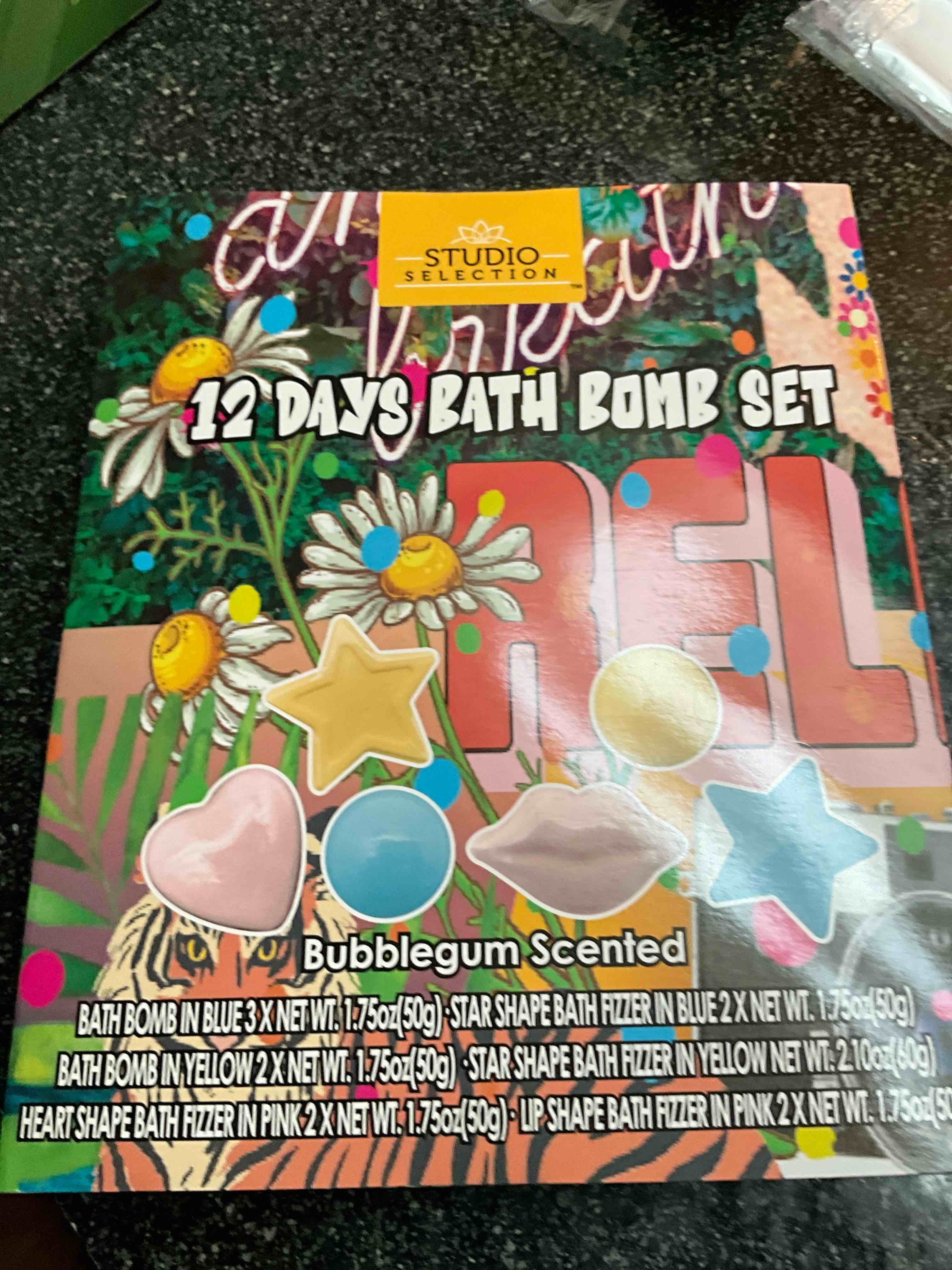 Studio Selection - 12 Days Bath Bomb Set - Bubblegum Scented