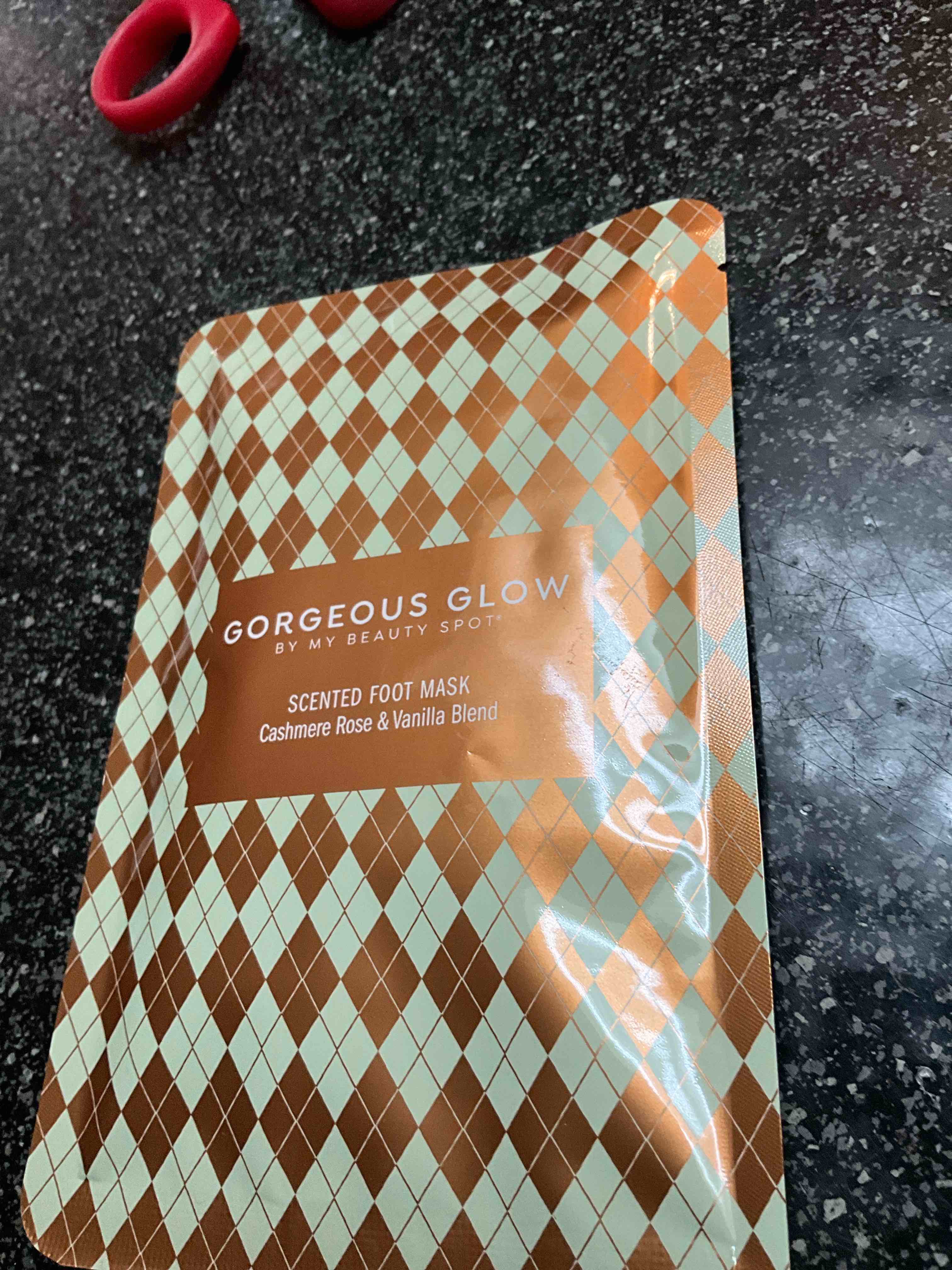 Gorgeous glow - By My Beauty Spot - Scented Foot Mask - cashmere rose & vanilla blend