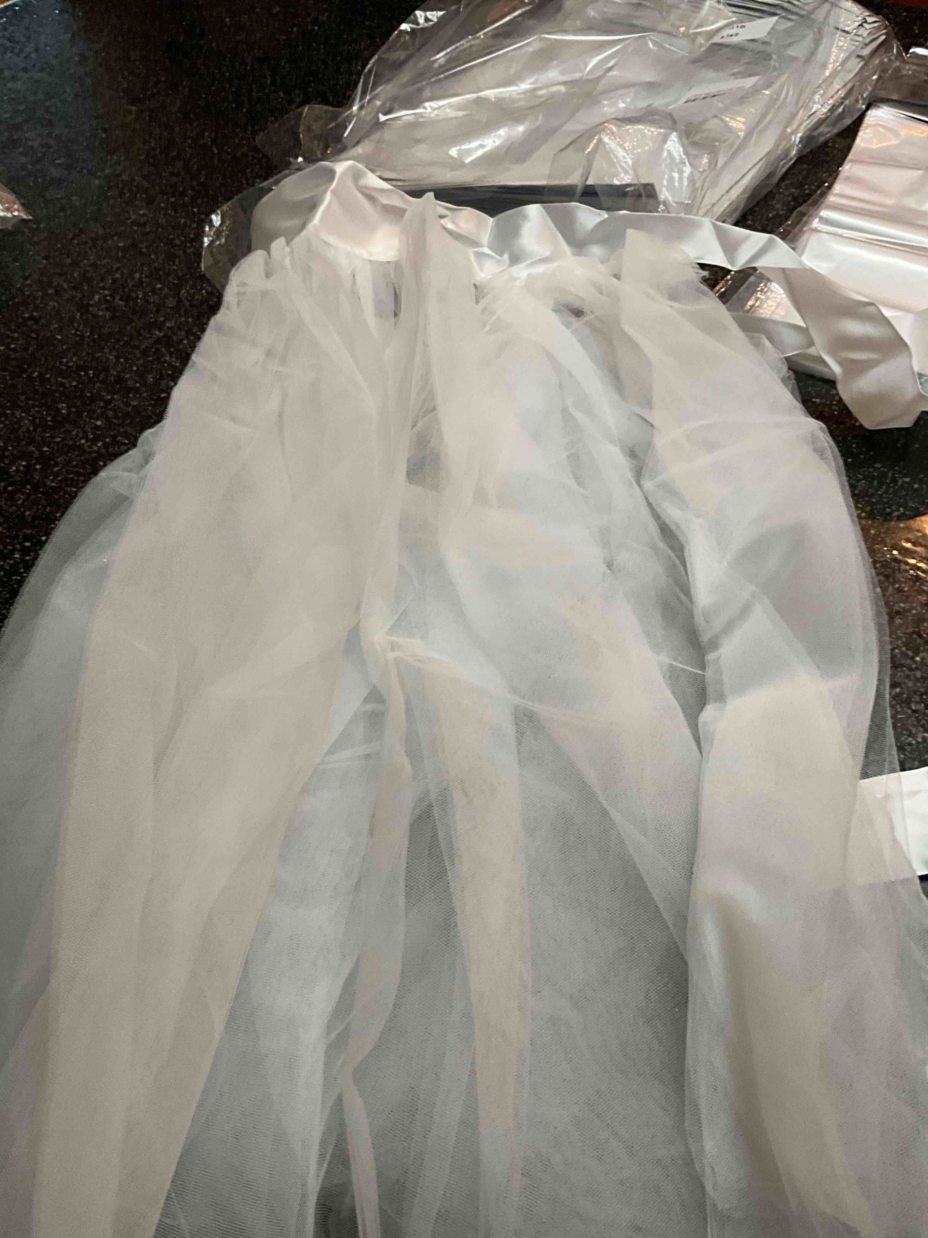 White Satin/Tulle - Apron