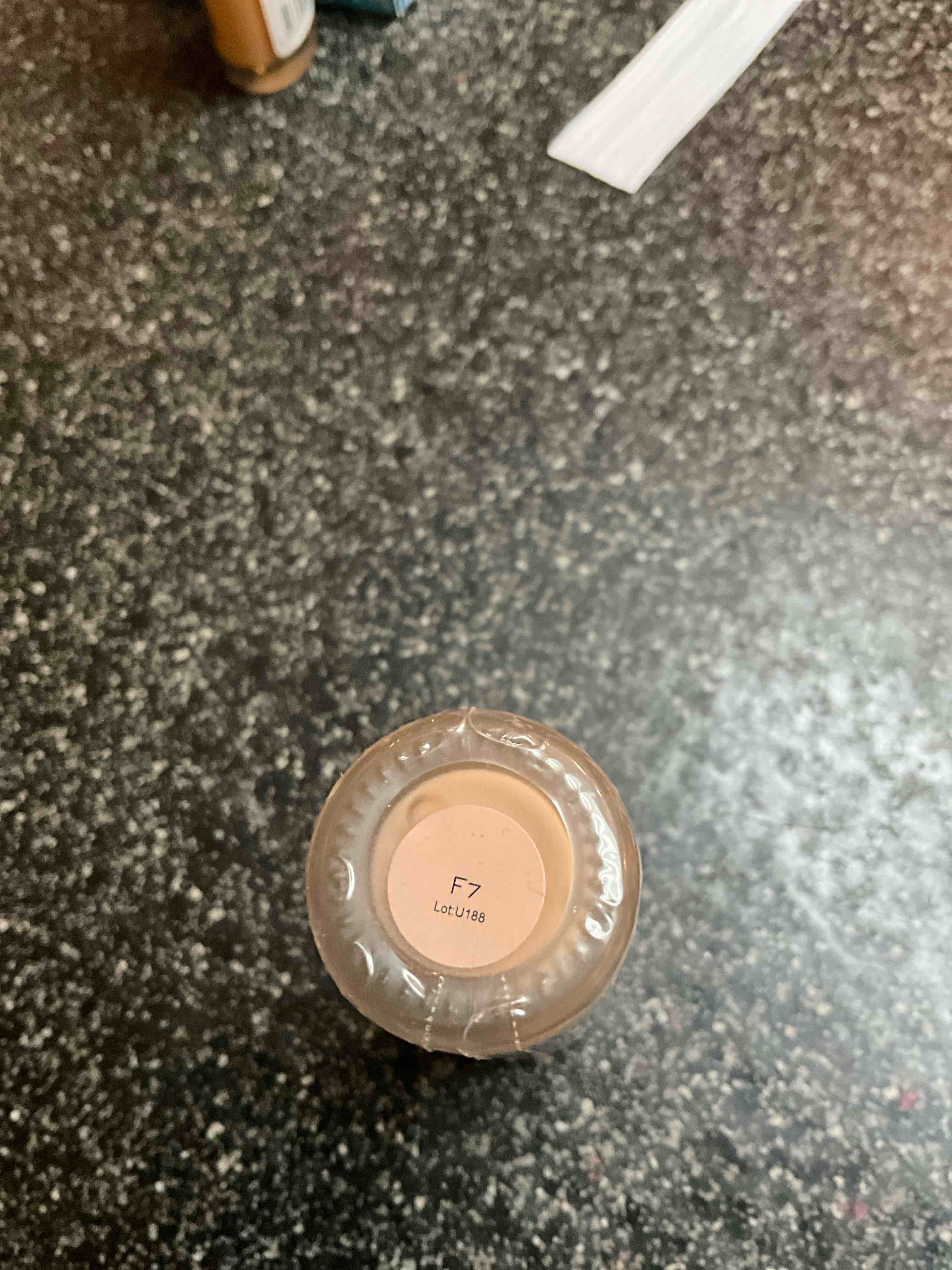 Revlon Revolution Conceal & Define Full Coverage Foundation F7