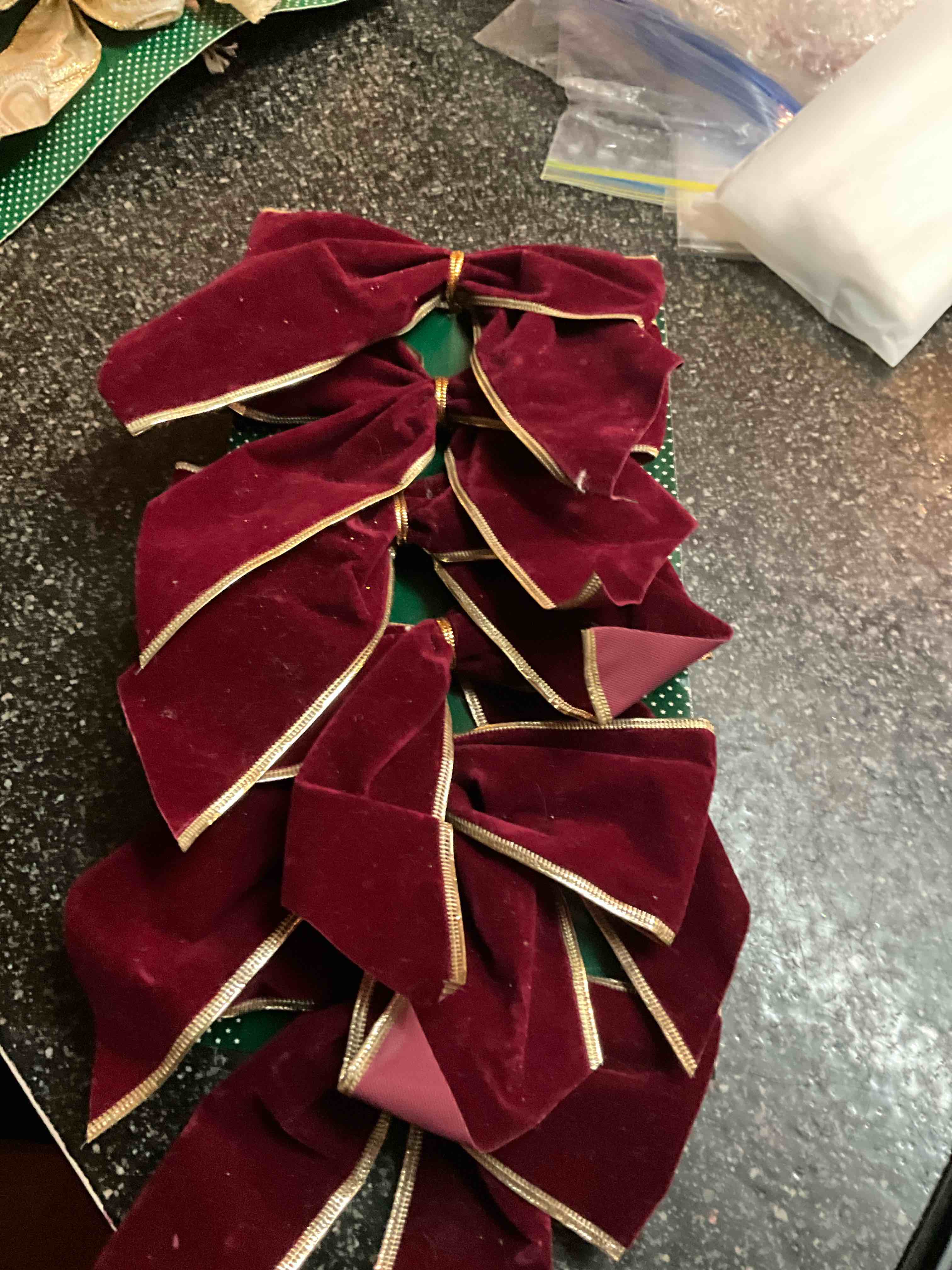Tree/Decorative Bows - 6 count 