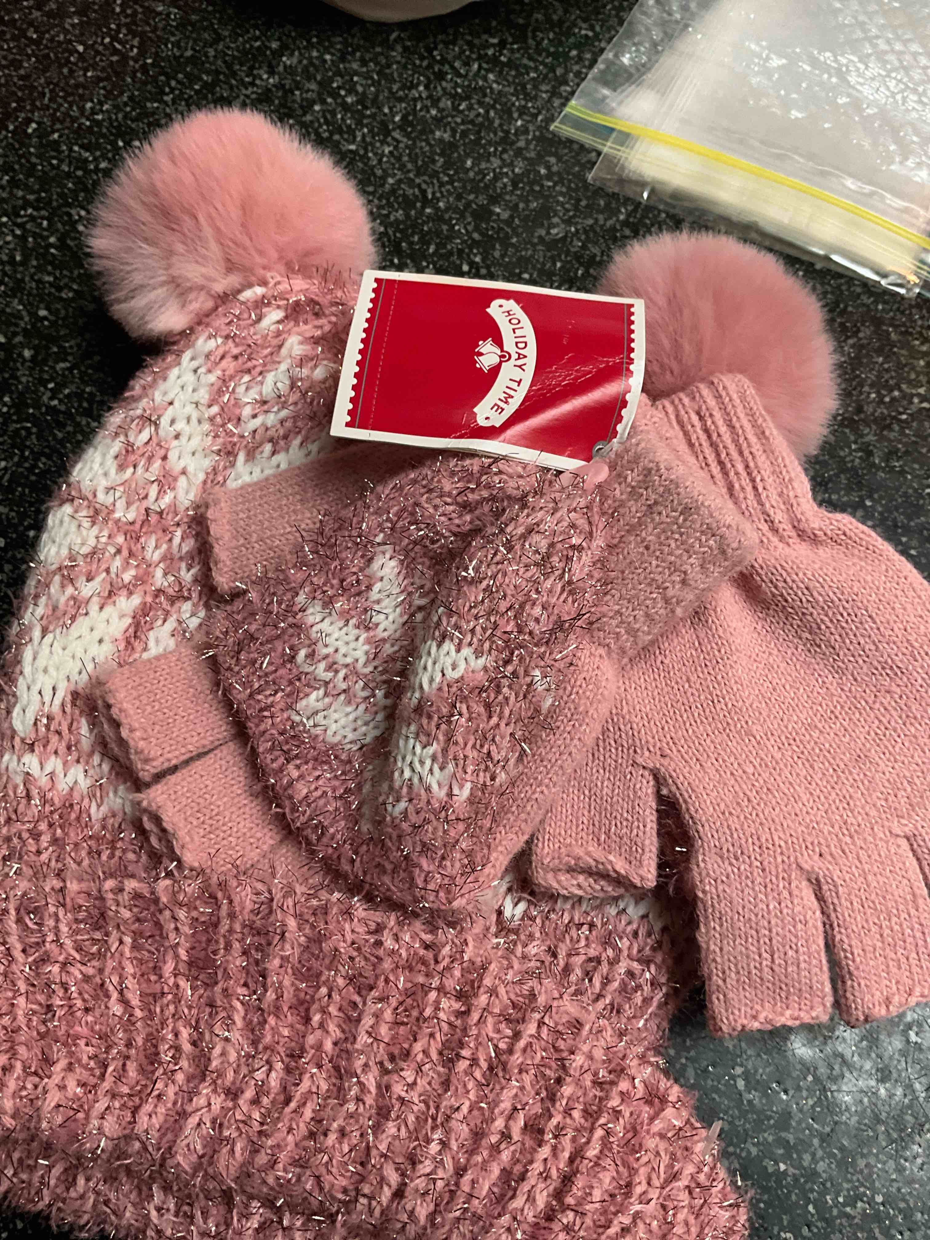 Kids - Knit Hat & Gloves 