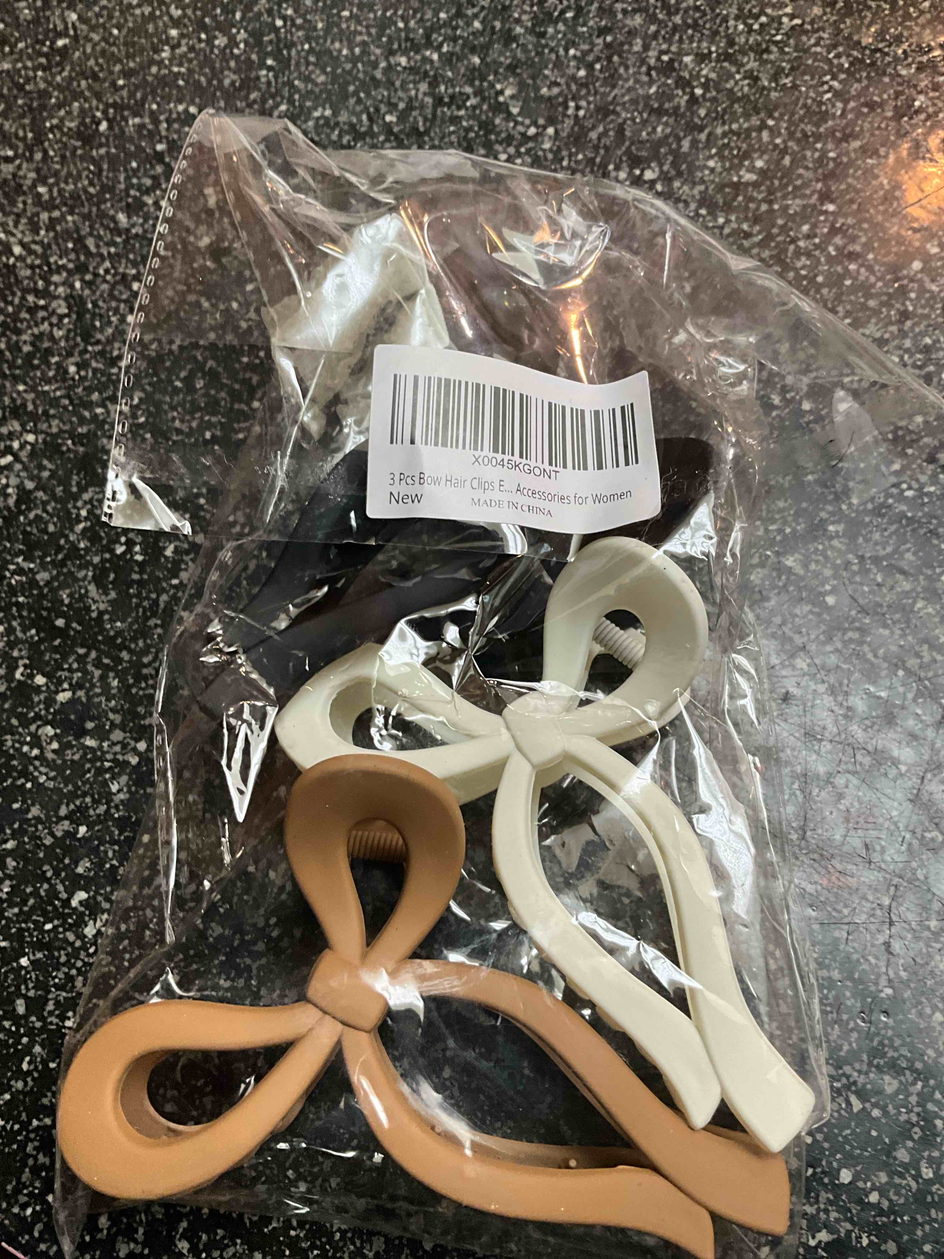 https://s3.amazonaws.com/lotting-images-prod/webster/WEB1139142_1732567743889.jpeg
