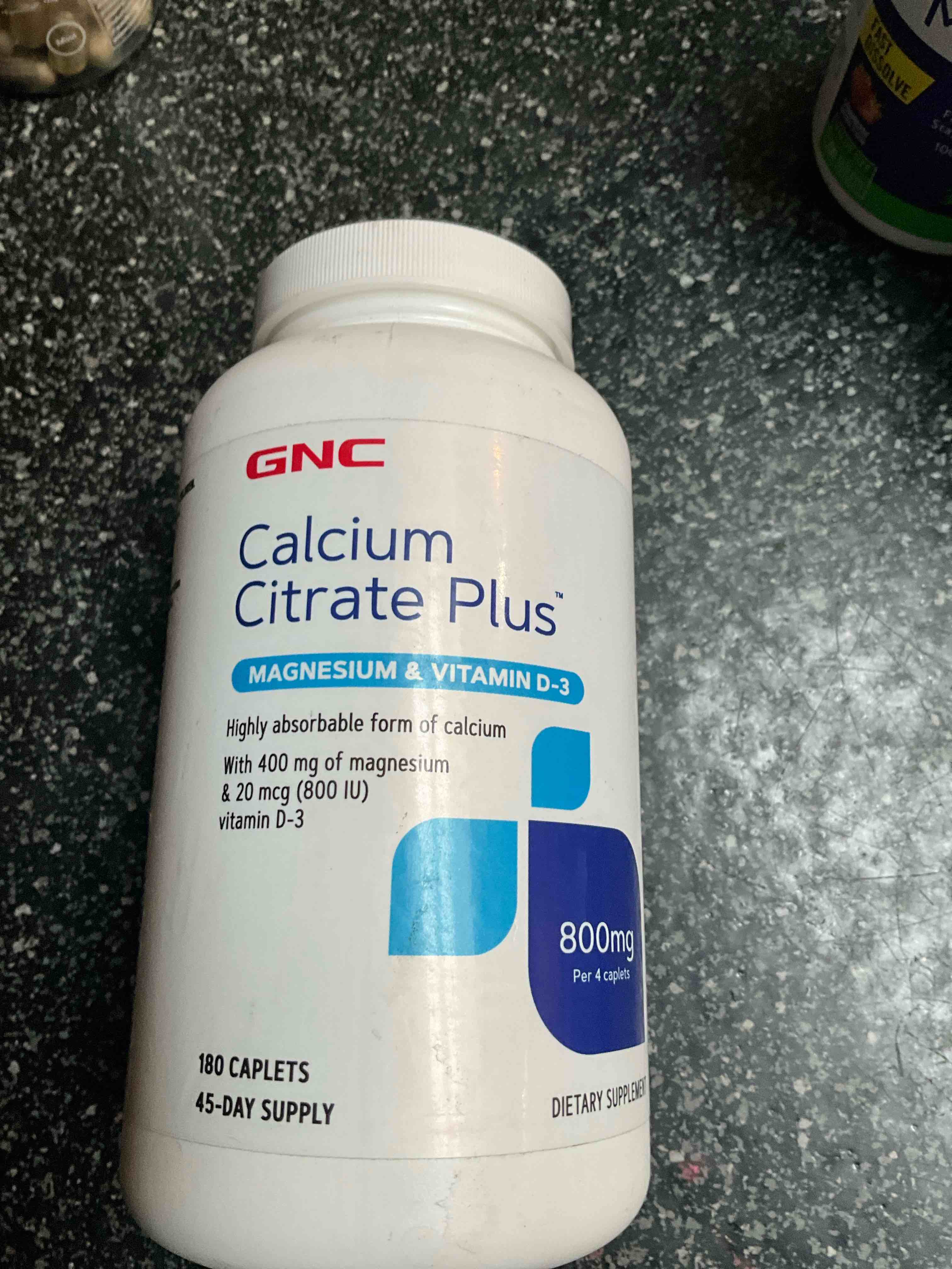 GNC Calcium Citrate Plus magnesium & vitamin d3 - 180 caplets 
