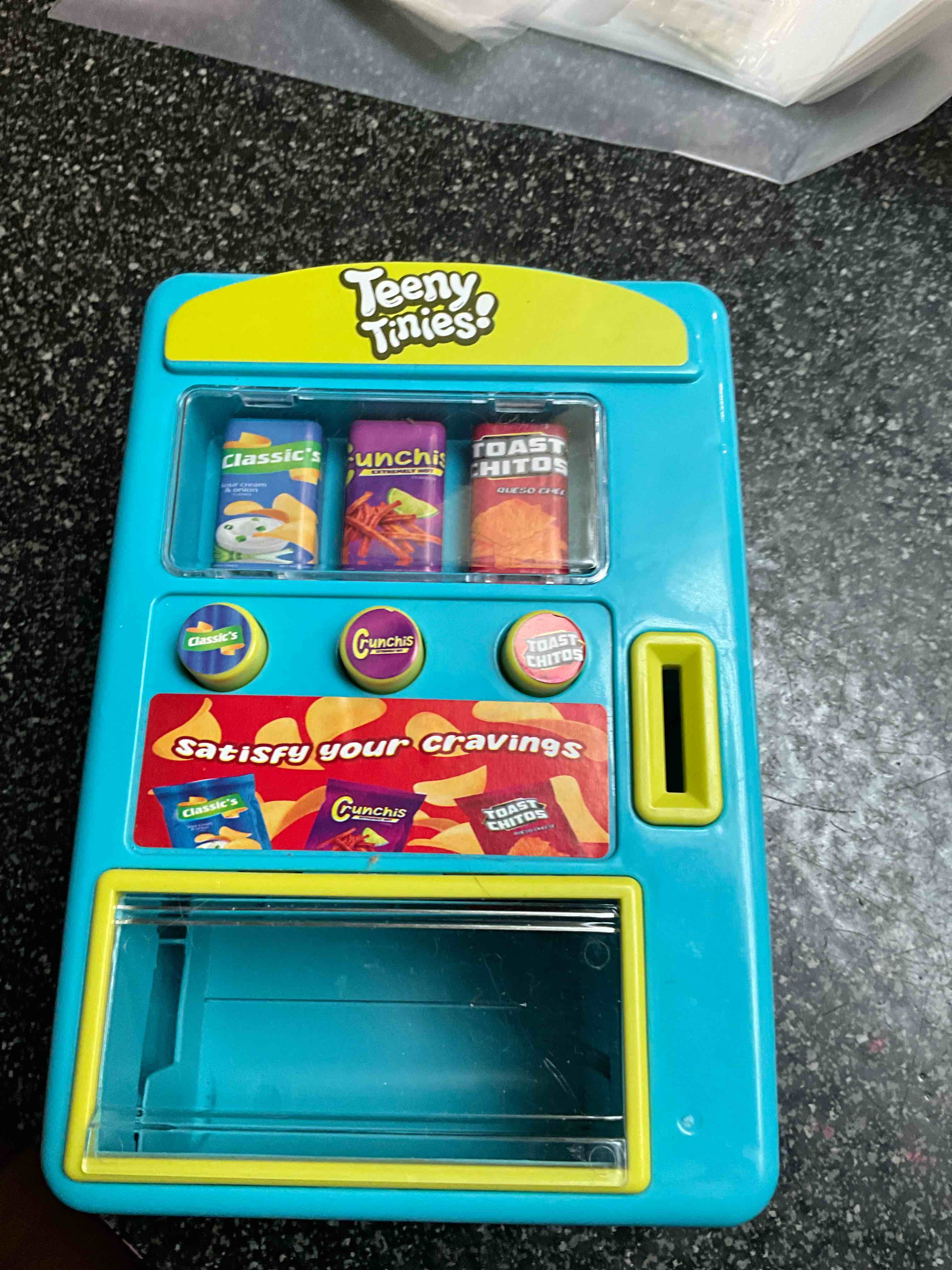 Teeny Tinies - Snack Machine