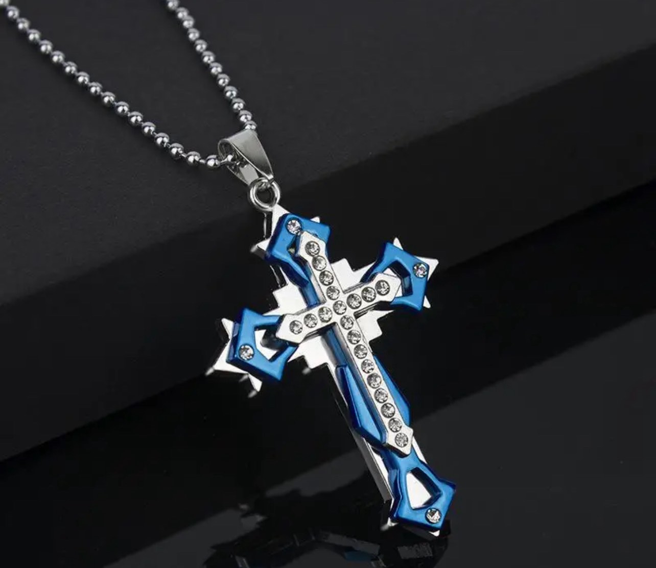 Beautiful 925 Silver Plated Cross Necklace 