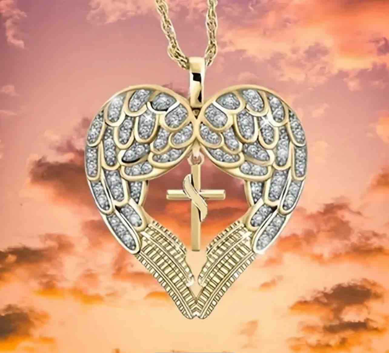 Gorgeous 925 Silver 18K Gold Plated Necklace 