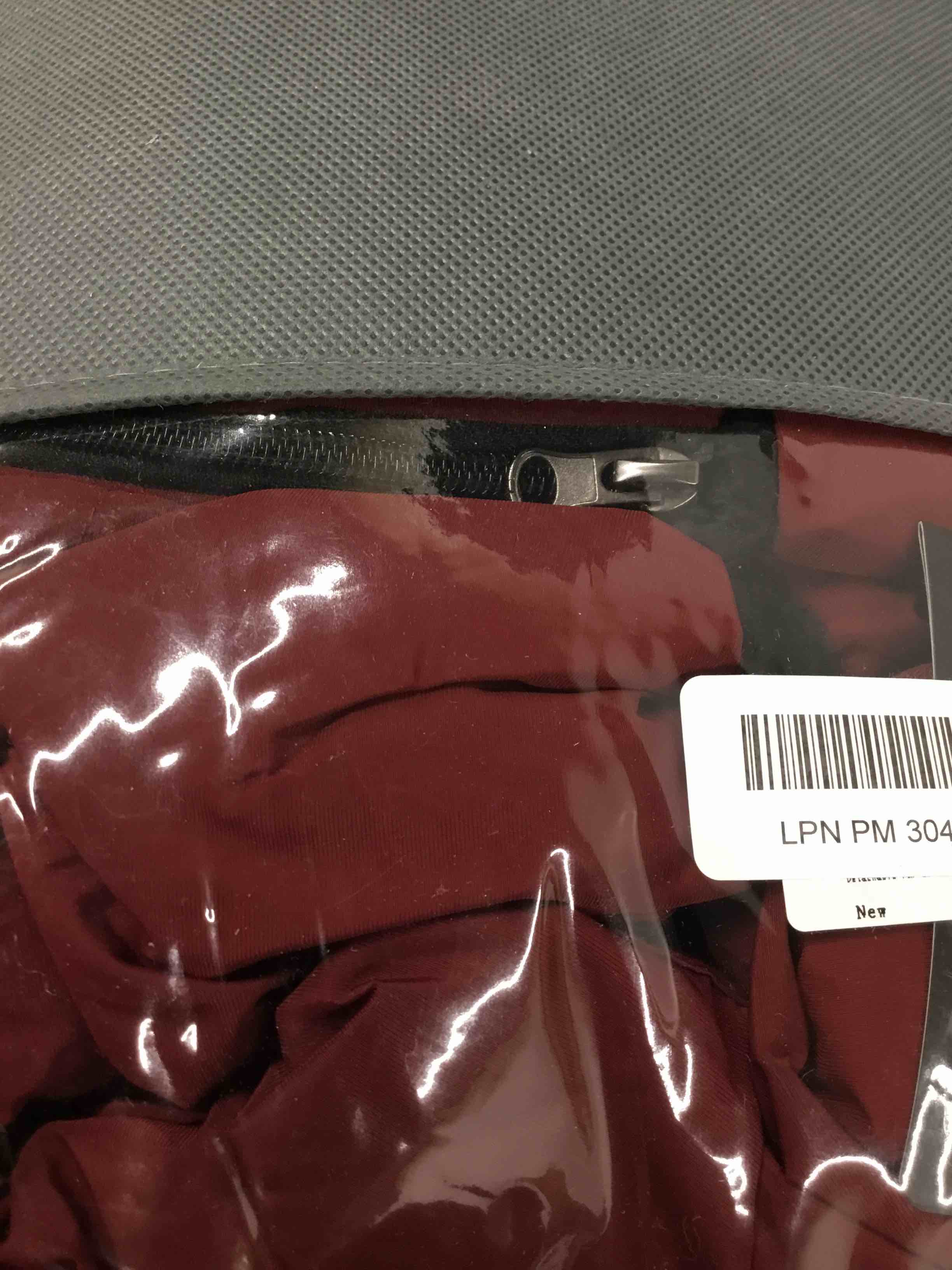 Highlander Sleephaven XL Adult Wide Tall Lightweight 2 Season Sleeping Bag Curved Pod Design - Perfect for Camping, Hiking and Backpacking