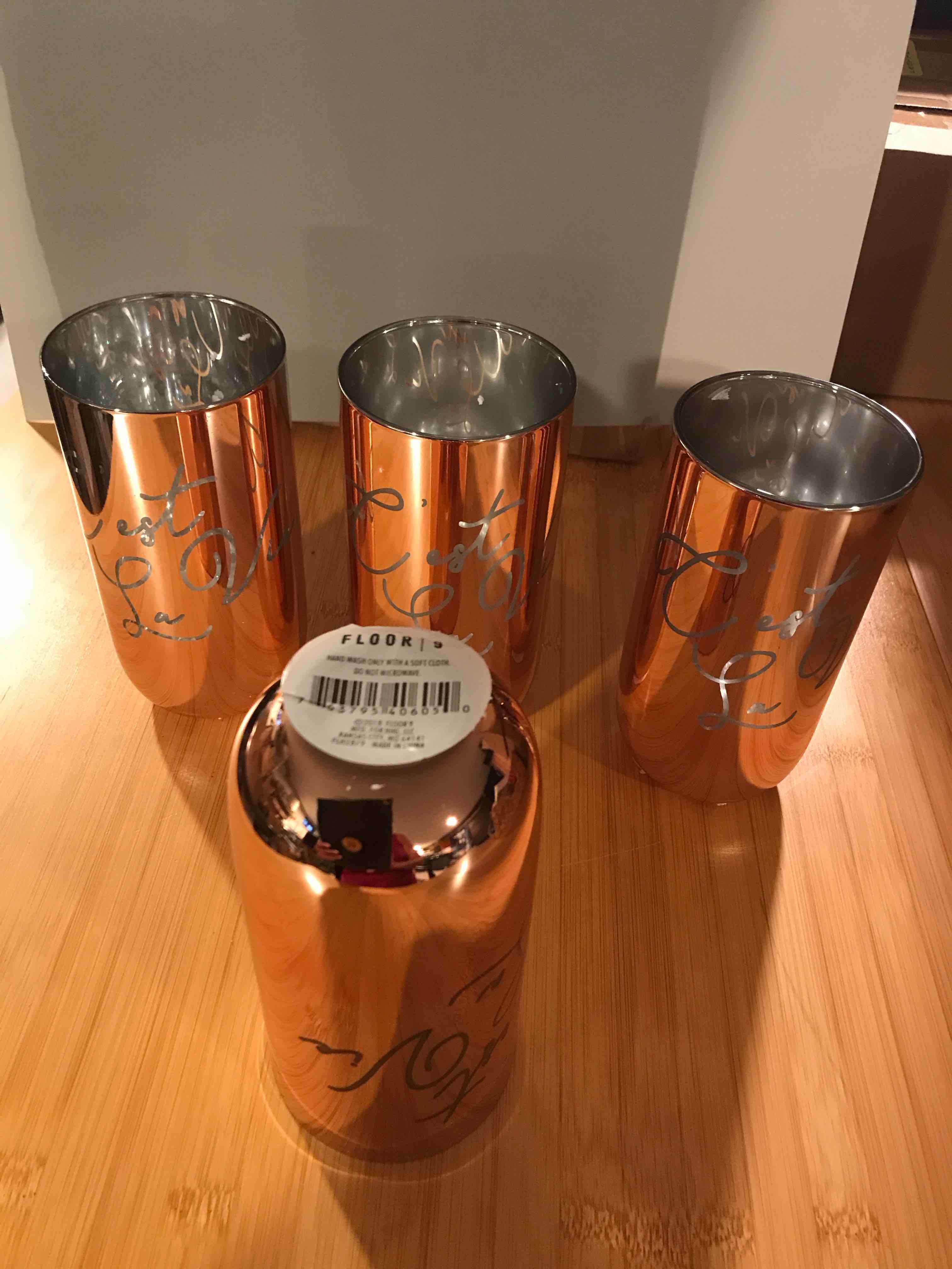 cest la vie glass set floor 9