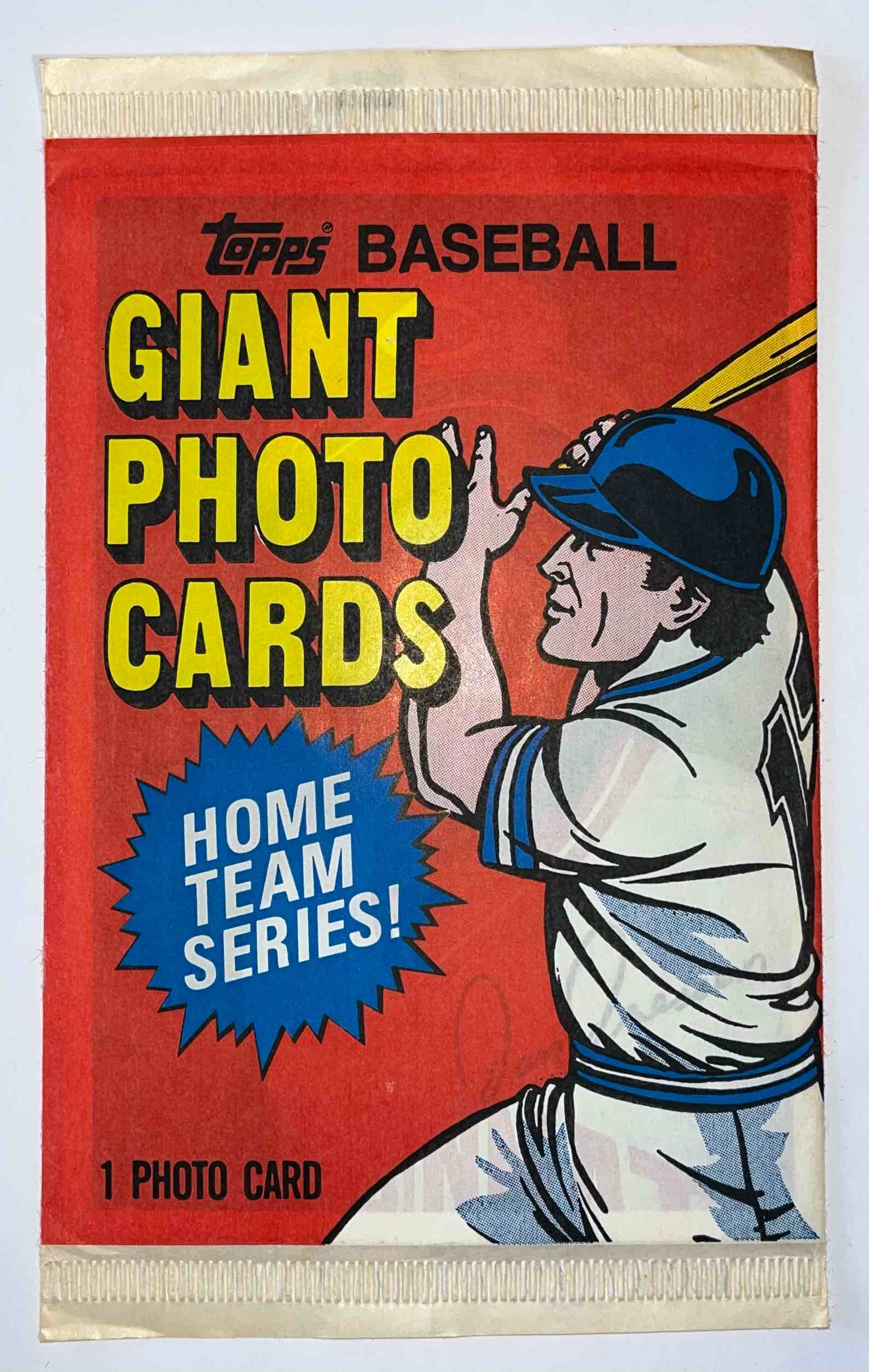 RARE UNOPENED 1981 TOPPS BASEBALL GIANT PHOTO CARDS HOME TEAM SERIES CARD PACK