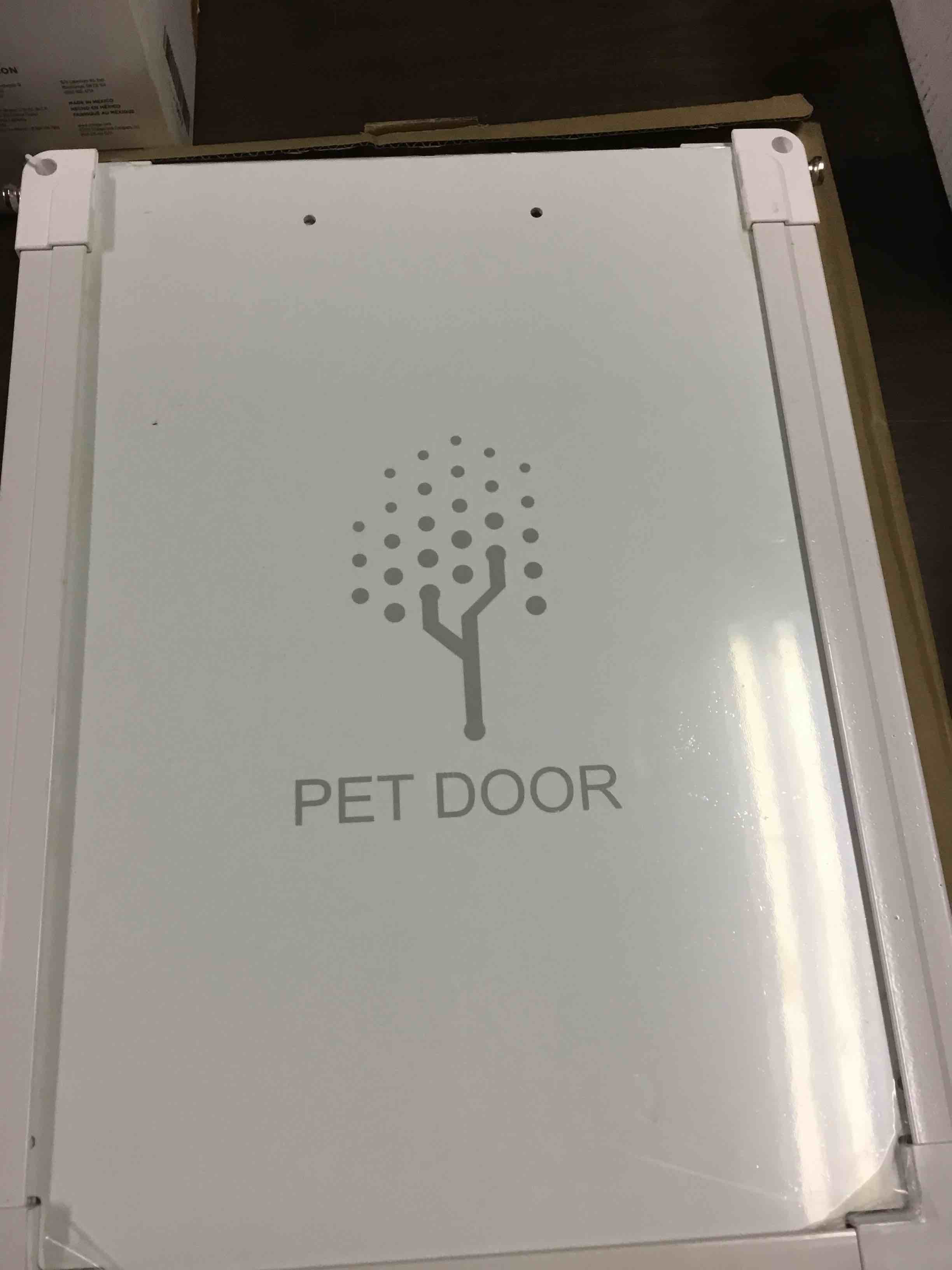 https://s3.amazonaws.com/lotting-images-prod/webster/WEB271385_1610137632751.jpeg