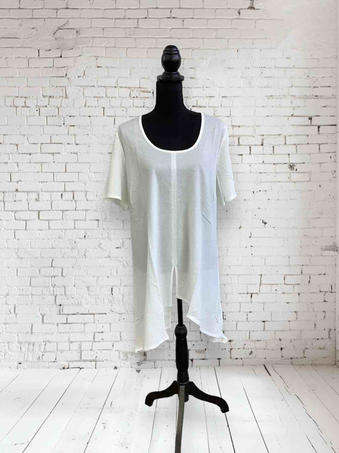 Women’s White XXL Blouse