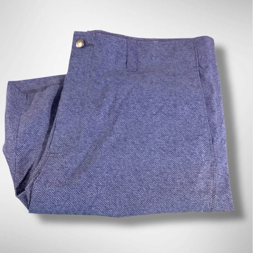 Condition photo showing As Is for Size 36, Men's Callaway Shorts