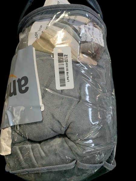 https://s3.amazonaws.com/lotting-images-prod/webster/WEB30143991_1731075567097.jpeg