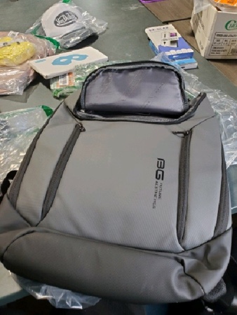 https://s3.amazonaws.com/lotting-images-prod/webster/WEB30203723_1702474710652.jpeg