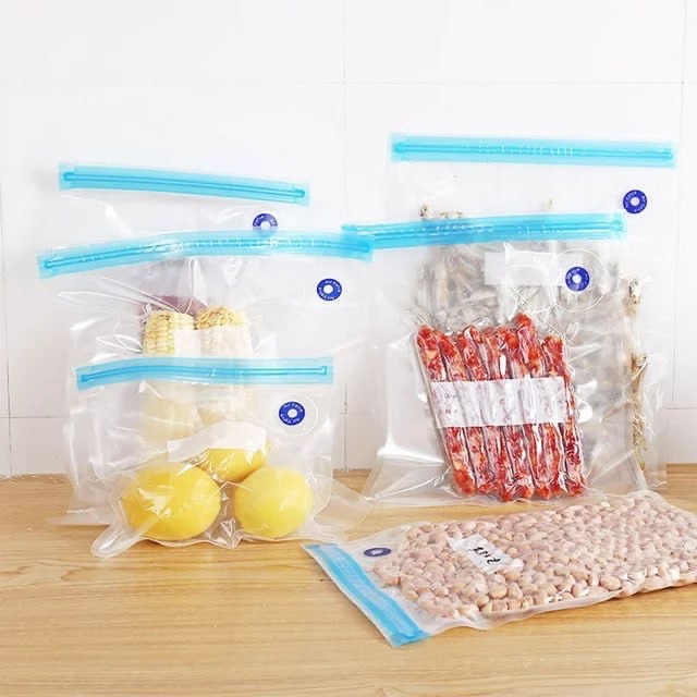 CASA -J Reusable Food Storage Bags 2Pcs, Reusable Freezer Bags, Reusable Gallon Bags, Reusable Sandwich Bags, Reusable Silicone Food Bags-White+Blue
